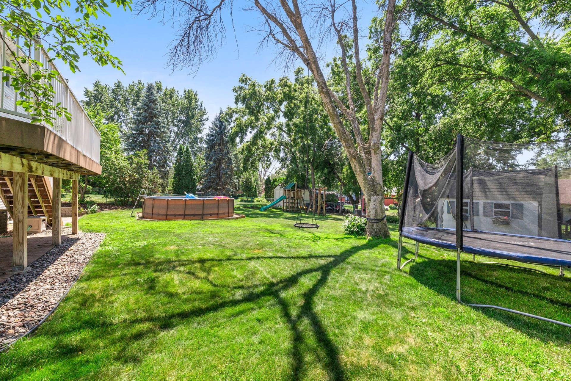 10500 Utah Road, Bloomington, MN 55438 Fenced backyard