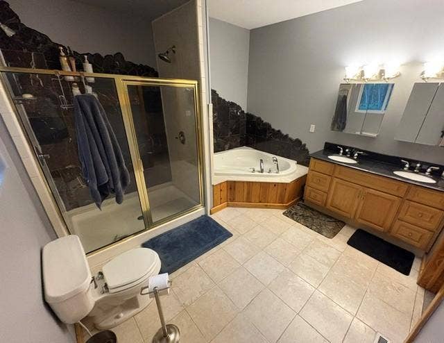 26749 Upper Necktie River Drive, Bemidji, MN 56601 Primary Bath.jpg
