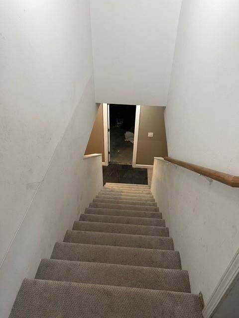 26749 Upper Necktie River Drive, Bemidji, MN 56601 stairs.jpg