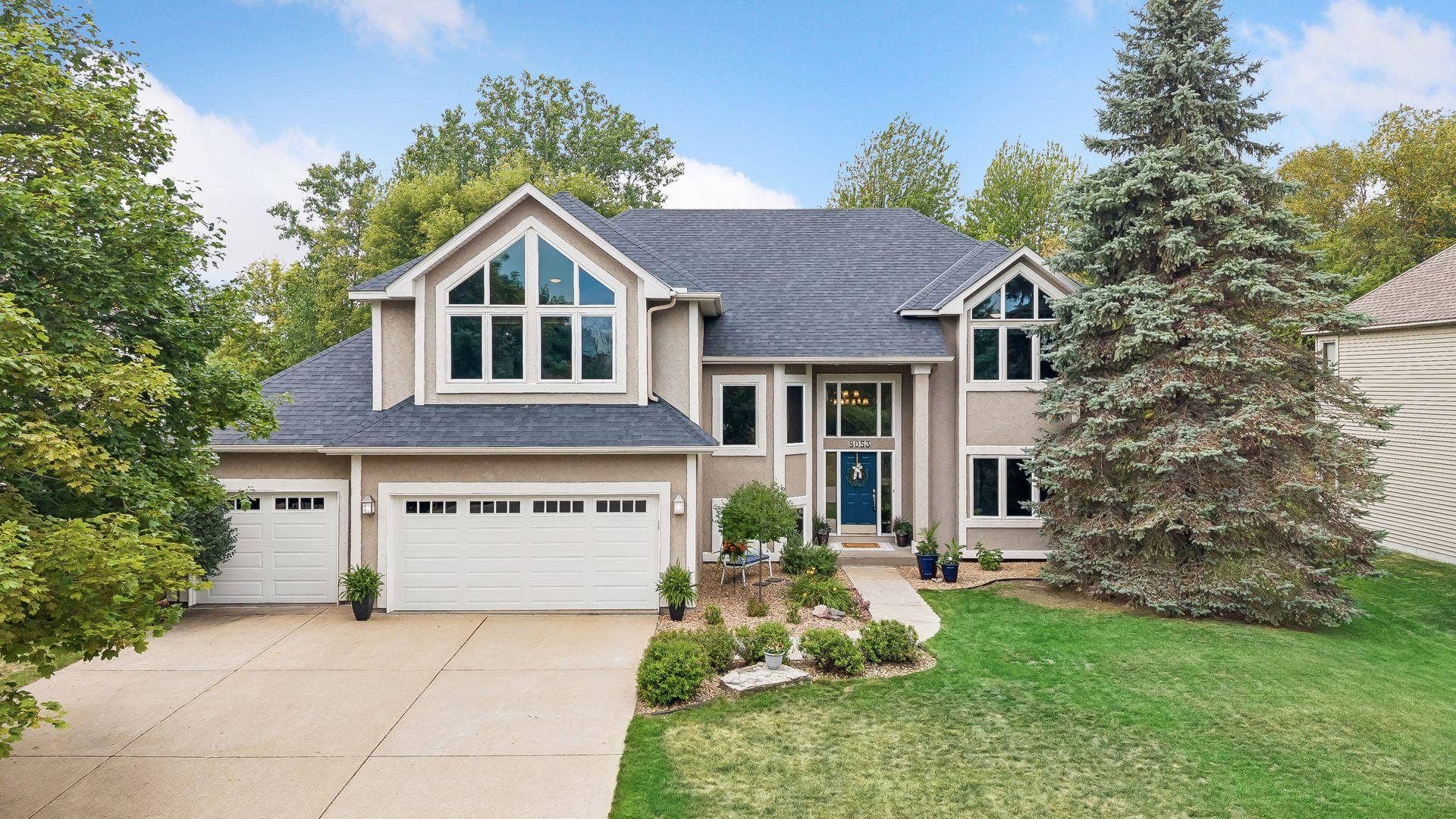 8053 Enclave Bay, Woodbury, MN 55125 8053 Enclave Bay, Woodbury, MN 55125