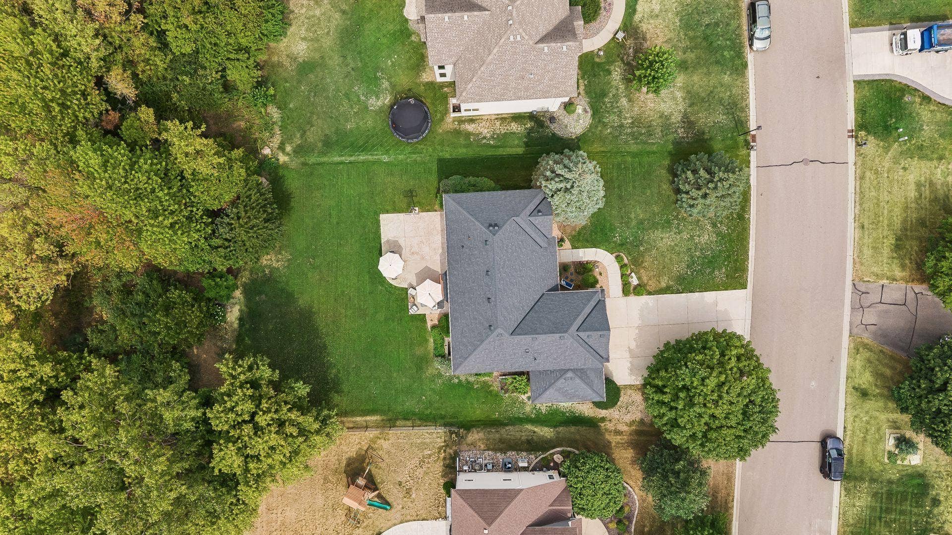 8053 Enclave Bay, Woodbury, MN 55125 8053 Enclave Bay, Woodbury, MN 55125