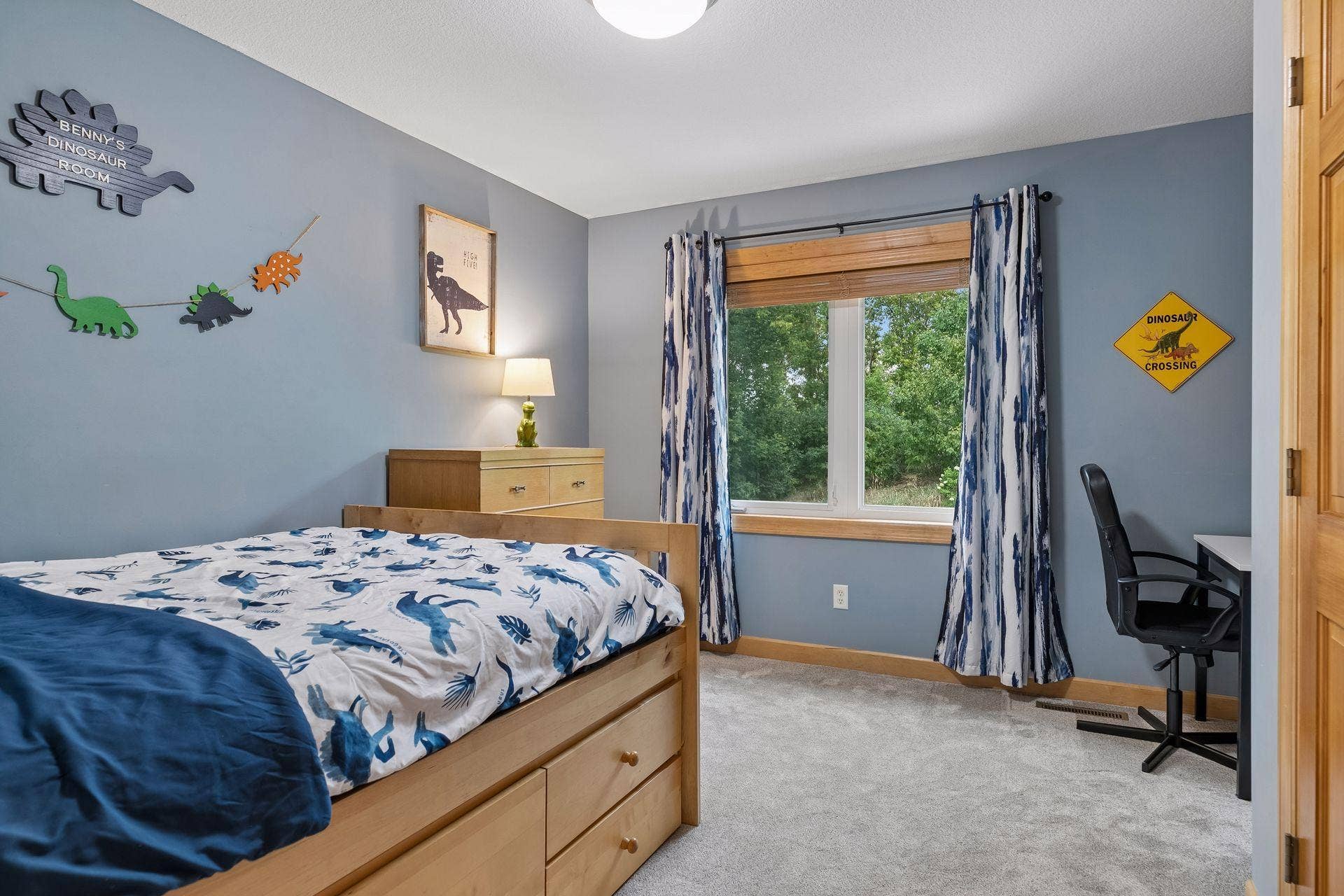8053 Enclave Bay, Woodbury, MN 55125 8053 Enclave Bay, Woodbury, MN 55125