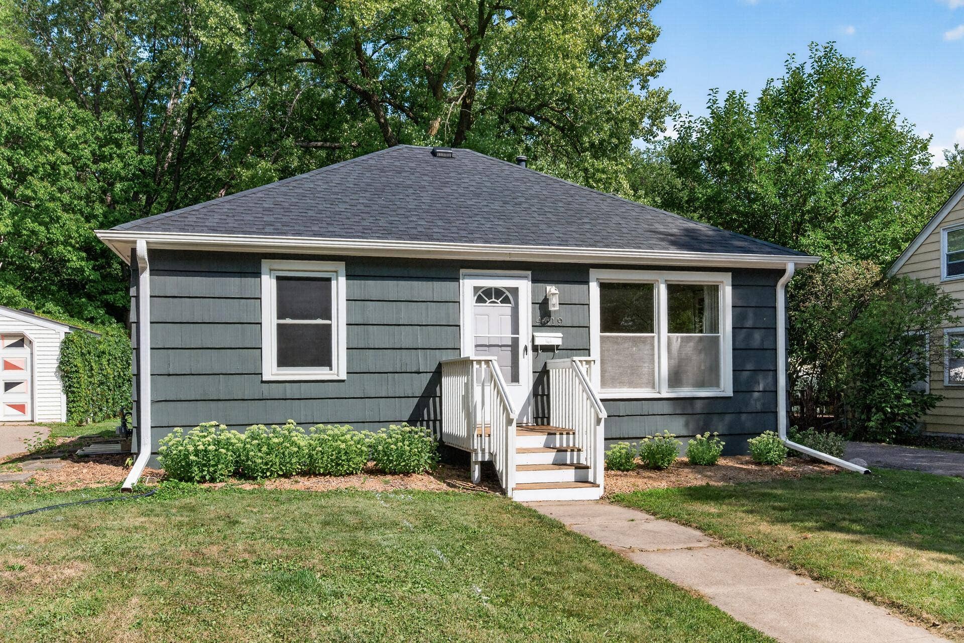 4619 Ivanhoe Place, Columbia Heights, MN 55421 Exterior