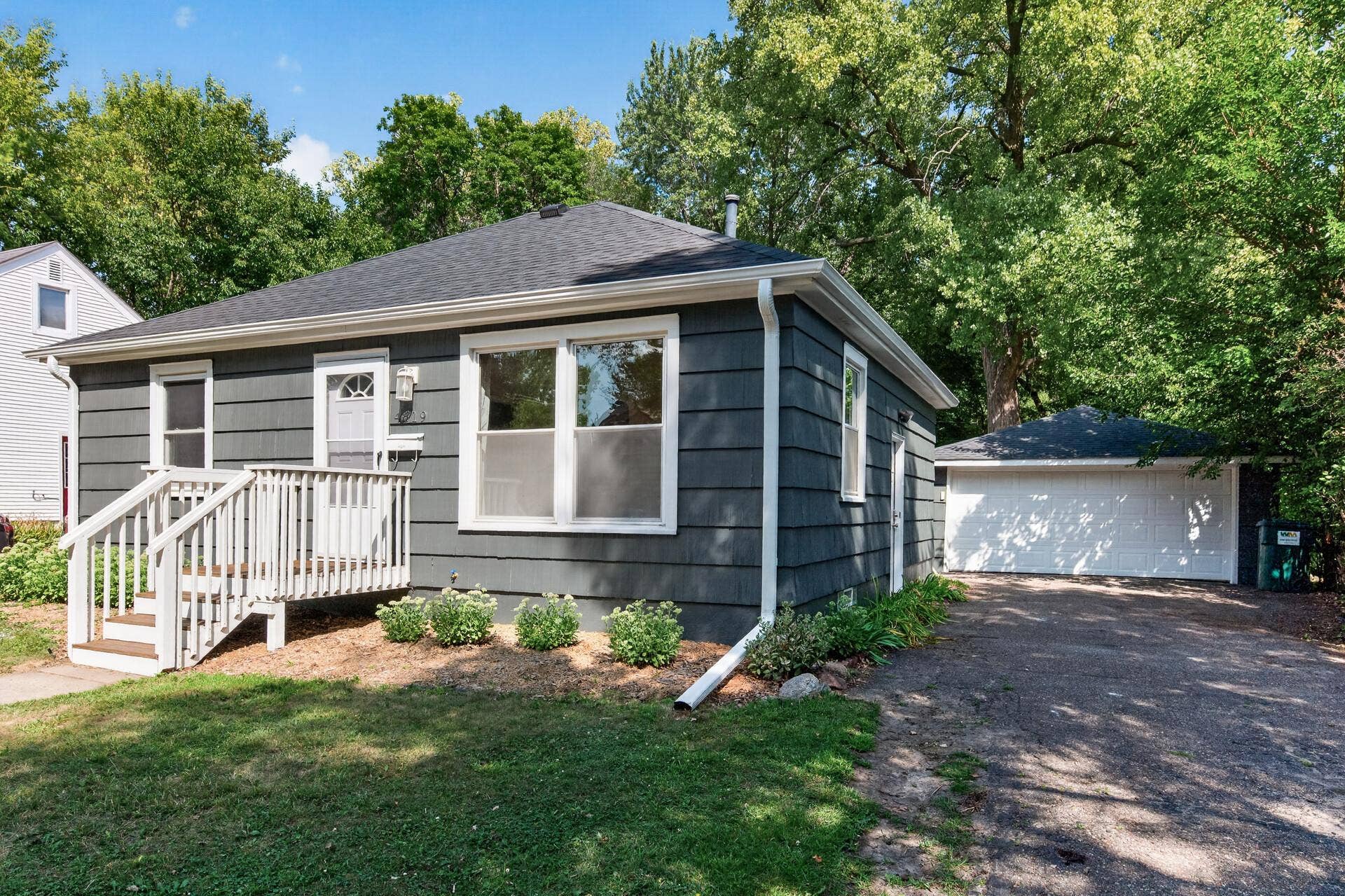 4619 Ivanhoe Place, Columbia Heights, MN 55421 Exterior