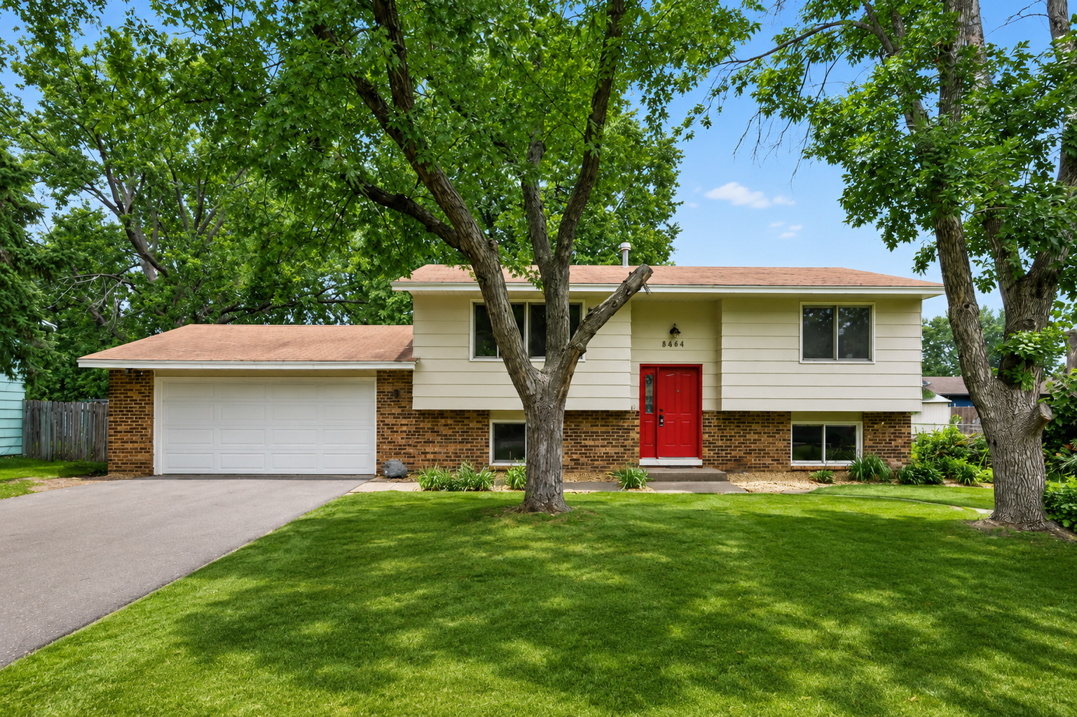 8444 Brunswick Court N, Brooklyn Park, MN 55443 8A098C6F-B35F-4304-9B41-BA53B33D5718.png