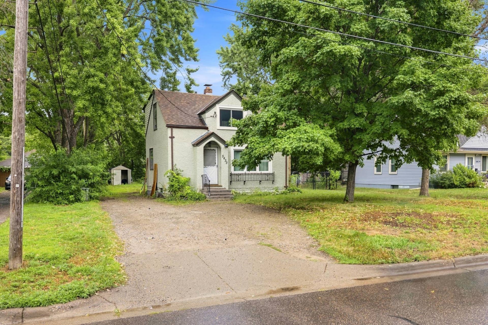 5432 Bryant Avenue N, Brooklyn Center, MN 55430 1.jpg