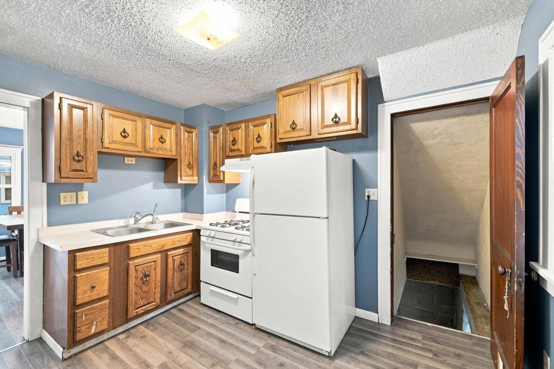 5432 Bryant Avenue N, Brooklyn Center, MN 55430 12.jpg