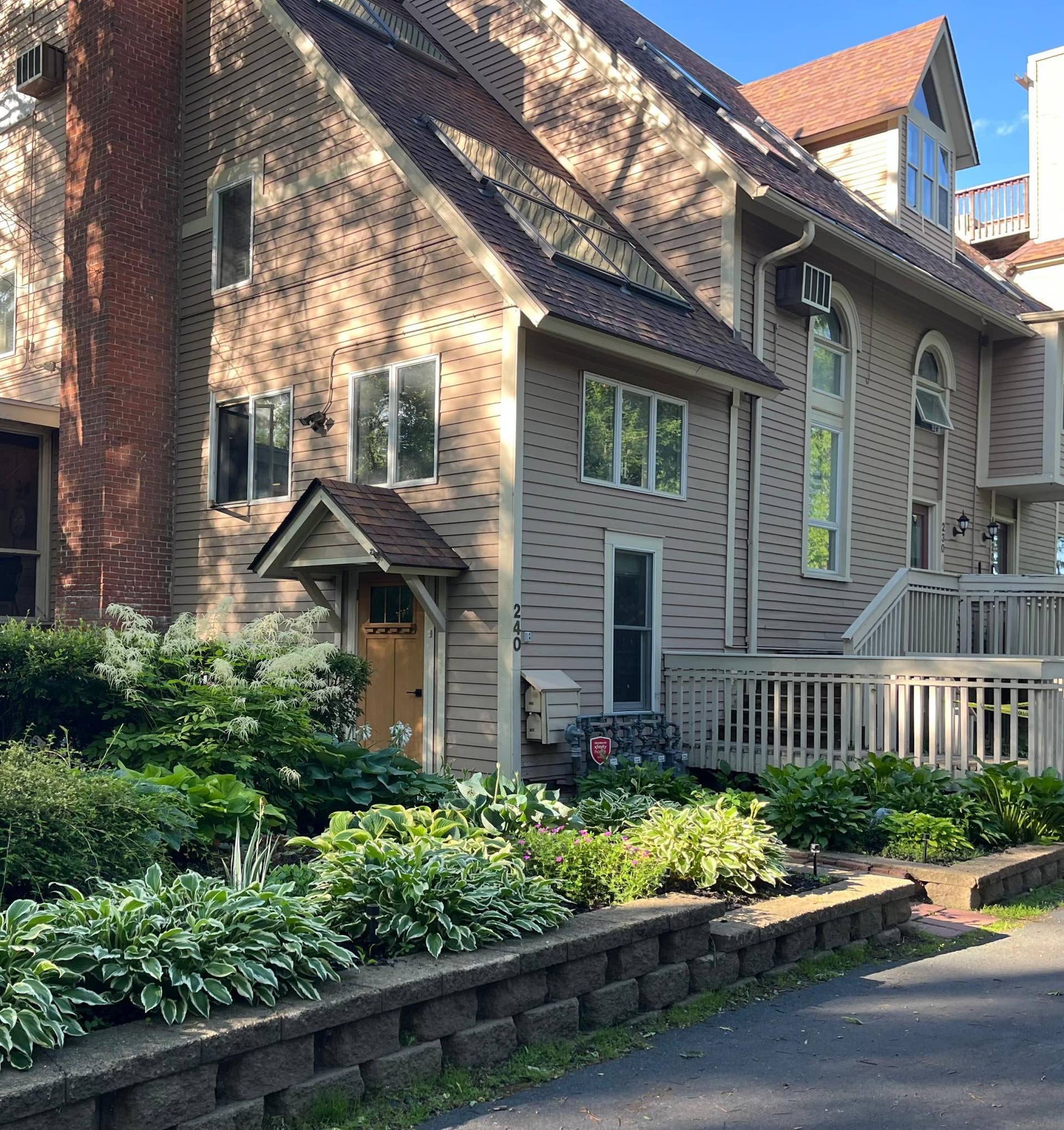 240 Oak Street W, #240, Stillwater, MN 55082 FullSizeRender.jpeg
