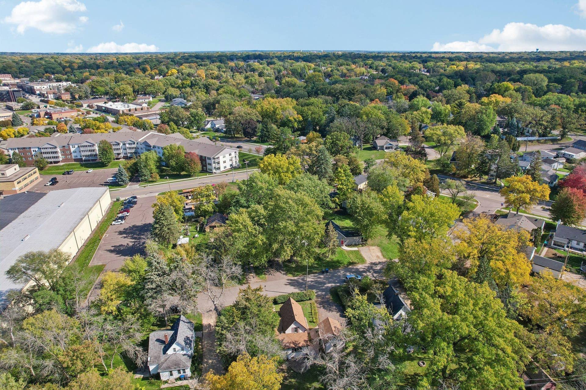 2229 Oak Hill Place, North Saint Paul, MN 55109 46-web-or-mls-Oak Hill Pl-S0610-044.jpg