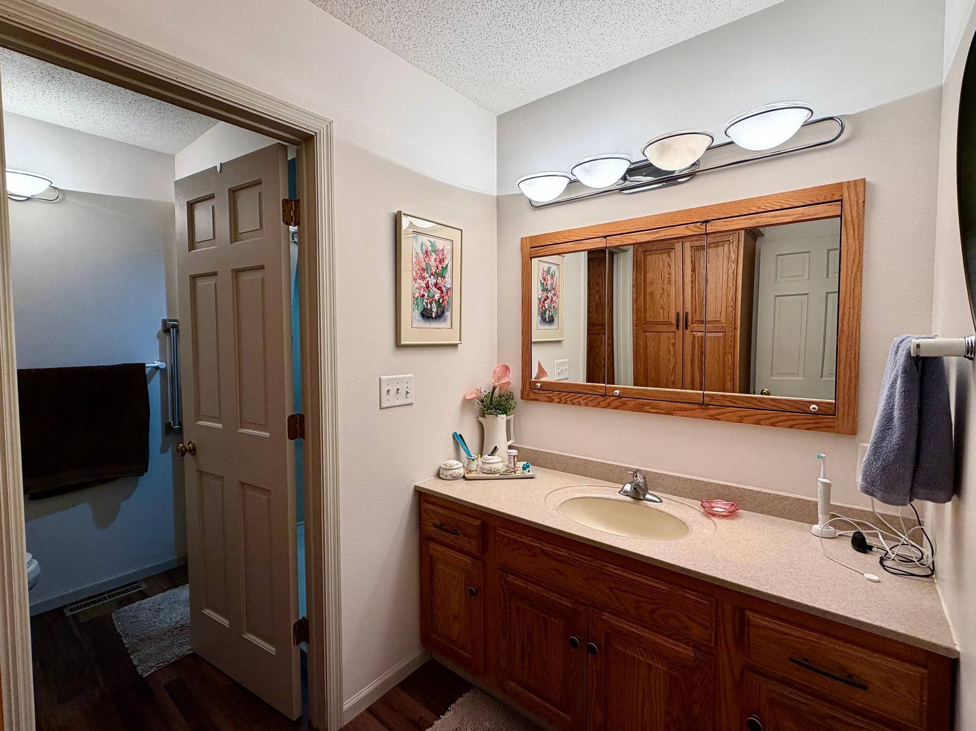 511 Irving Beach Drive SW, Bemidji, MN 56601 Full Bath.jpeg