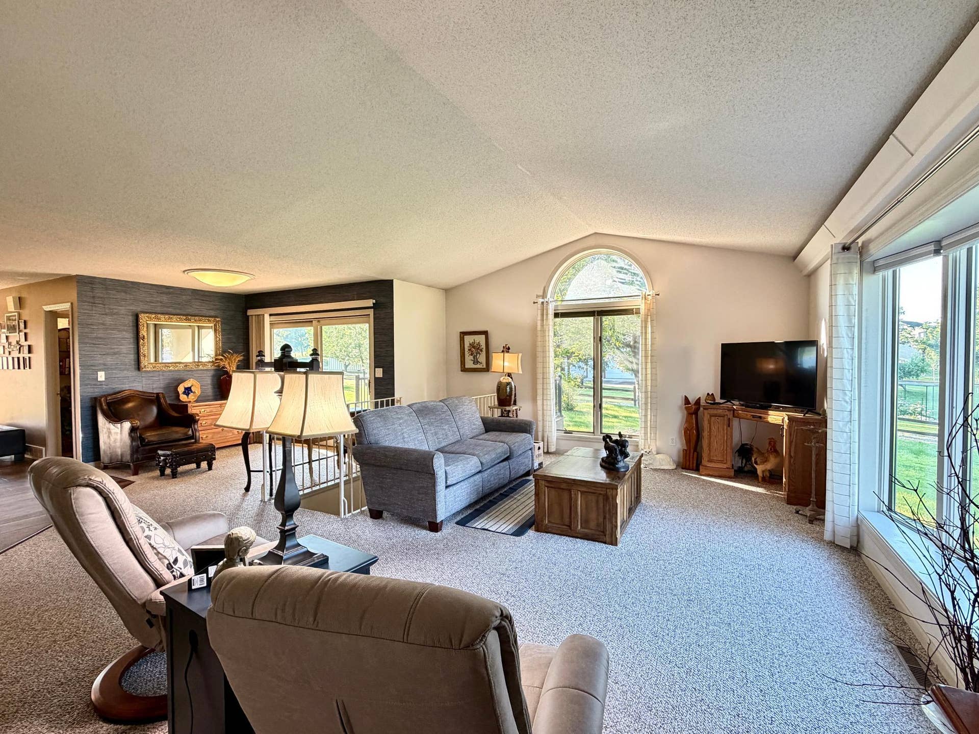 511 Irving Beach Drive SW, Bemidji, MN 56601 Living Room.jpeg