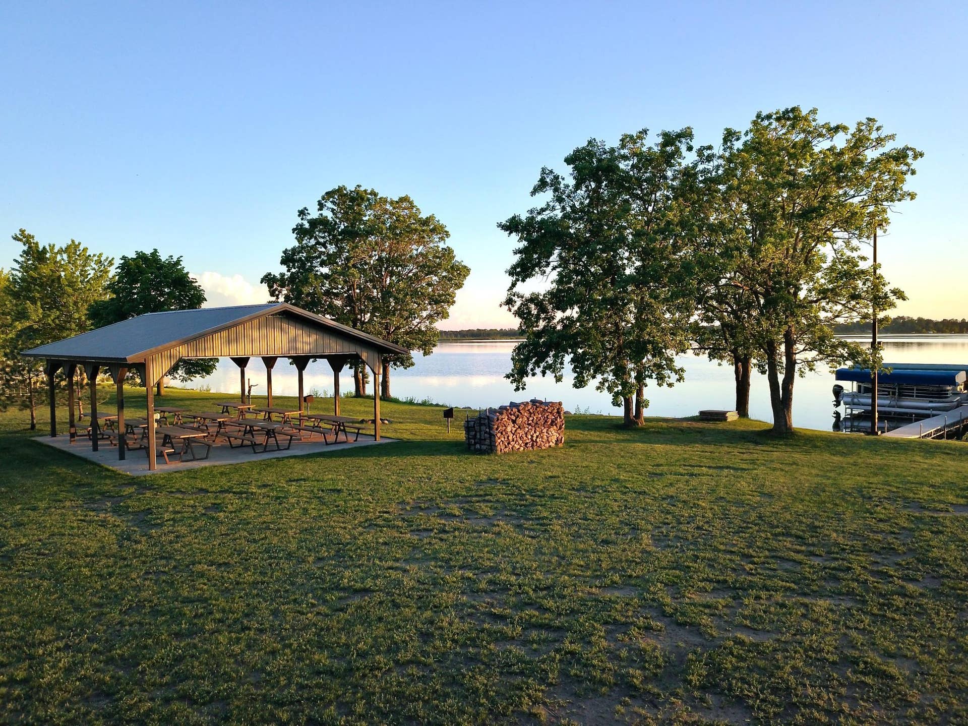 511 Irving Beach Drive SW, Bemidji, MN 56601 Marina Shelter.JPG