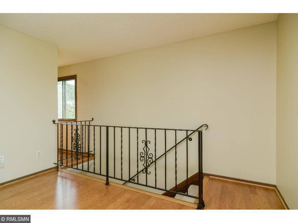 6501 84th Court N, Brooklyn Park, MN 55445 6501 84th Court N, Brooklyn Park, MN 55445