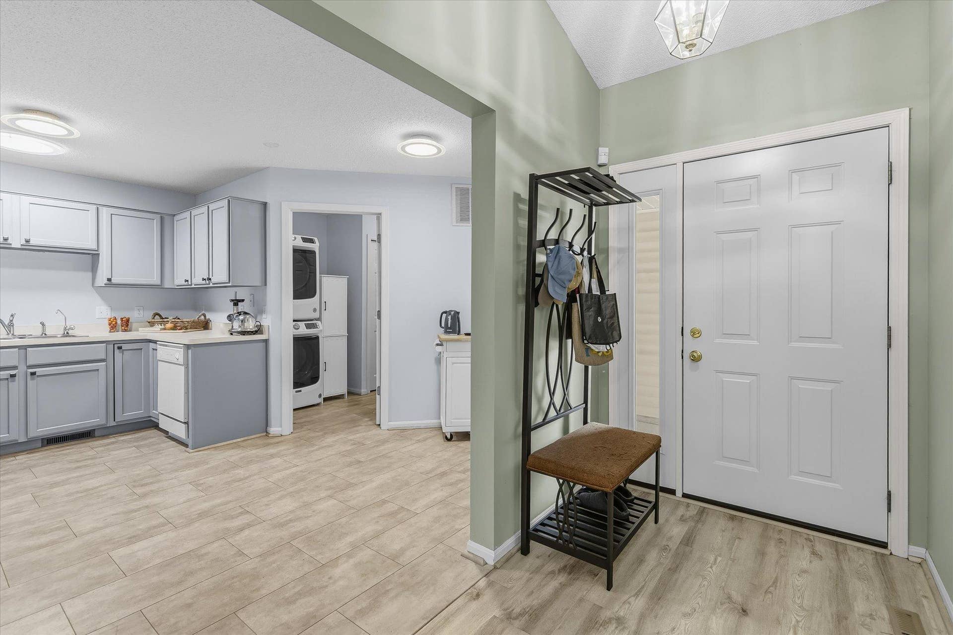 7856 Heinbuch Trail, Woodbury, MN 55125 28-Heinbuch.Trail (28).jpg
