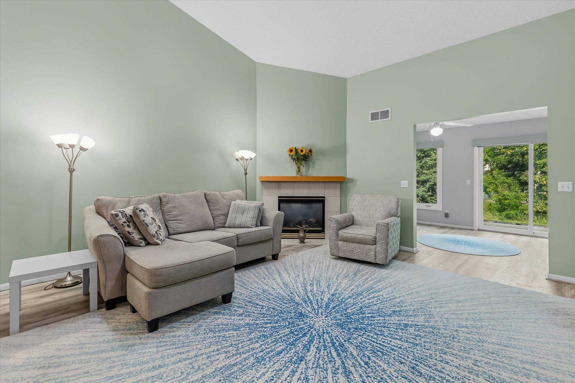 7856 Heinbuch Trail, Woodbury, MN 55125 06-Heinbuch.Trail (6).jpg