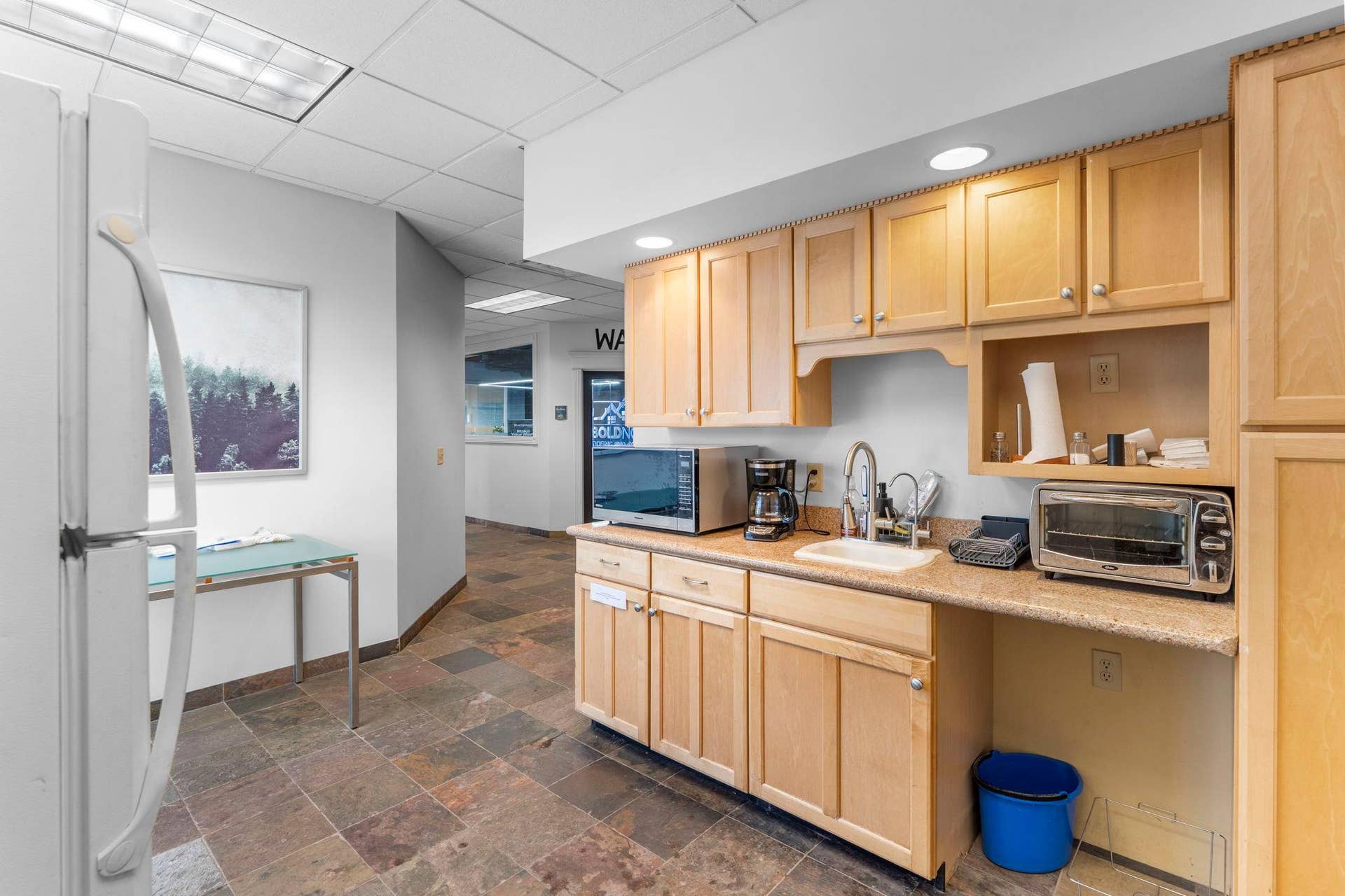 1620 98th Street W, Bloomington, MN 55431 14-web-or-mls-1620 W 98th St-43.jpg