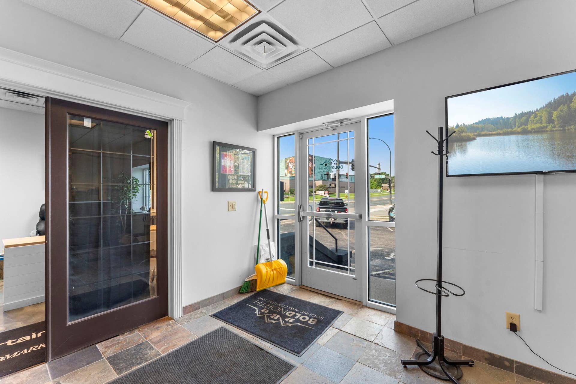 1620 98th Street W, Bloomington, MN 55431 6-web-or-mls-1620 W 98th St-3.jpg