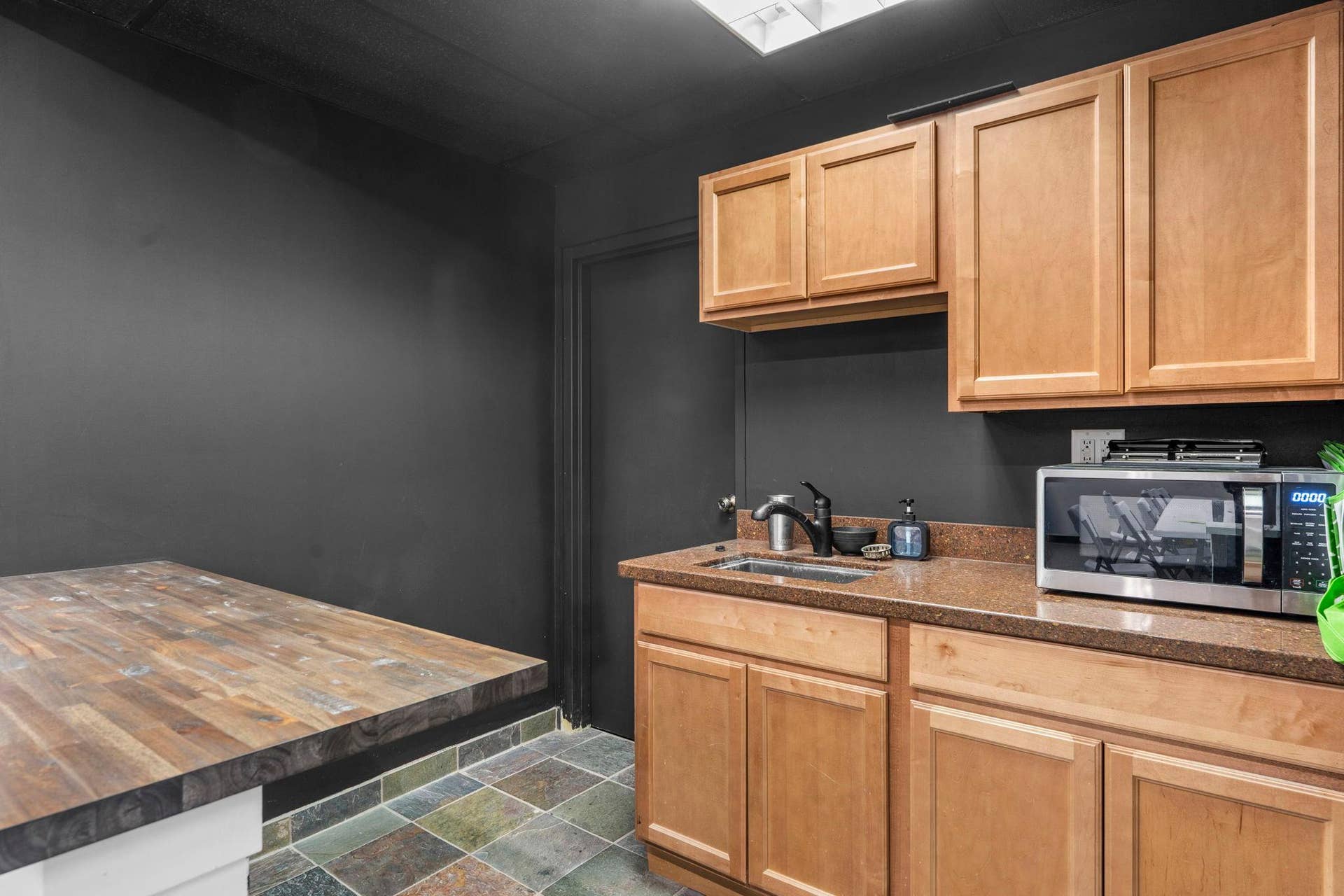1620 98th Street W, Bloomington, MN 55431 27-web-or-mls-1620 W 98th St-108.jpg