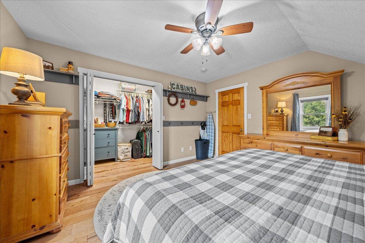 198 Ferndale Street N, Maplewood, MN 55119 30-SNY03018.jpg
