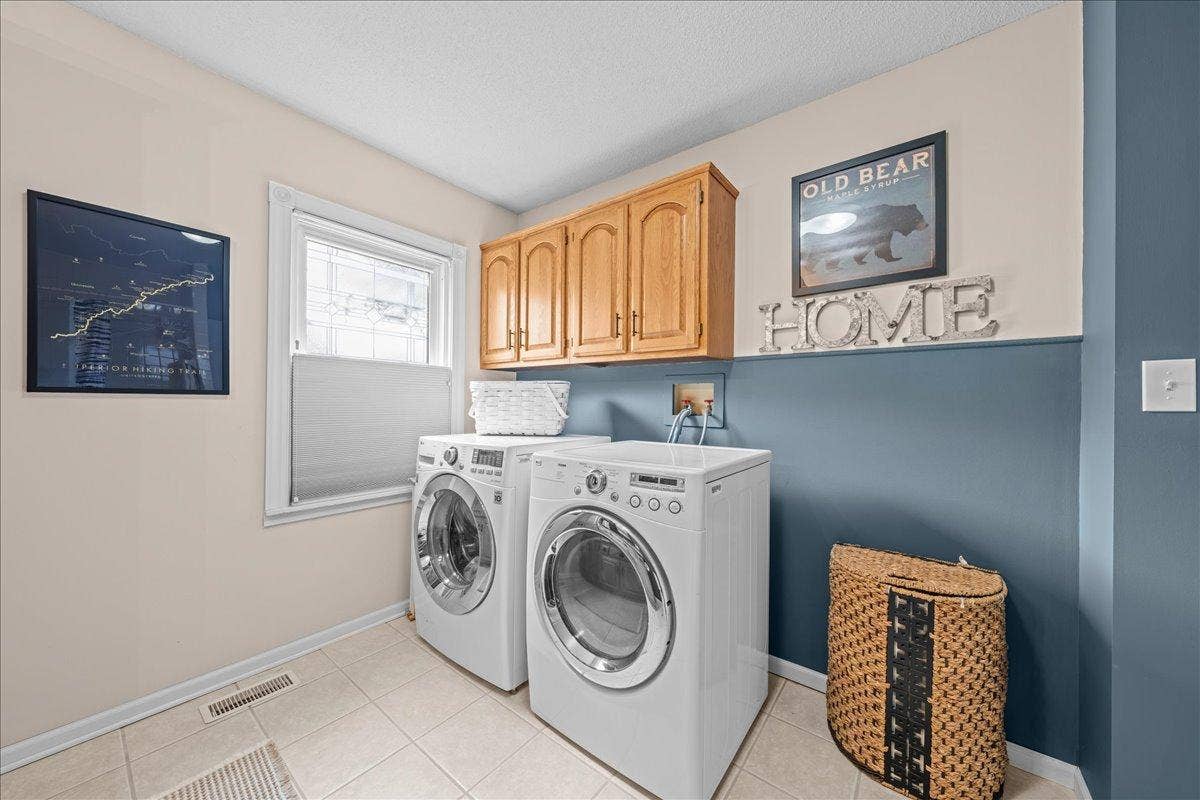 198 Ferndale Street N, Maplewood, MN 55119 14-SNY02949.jpg