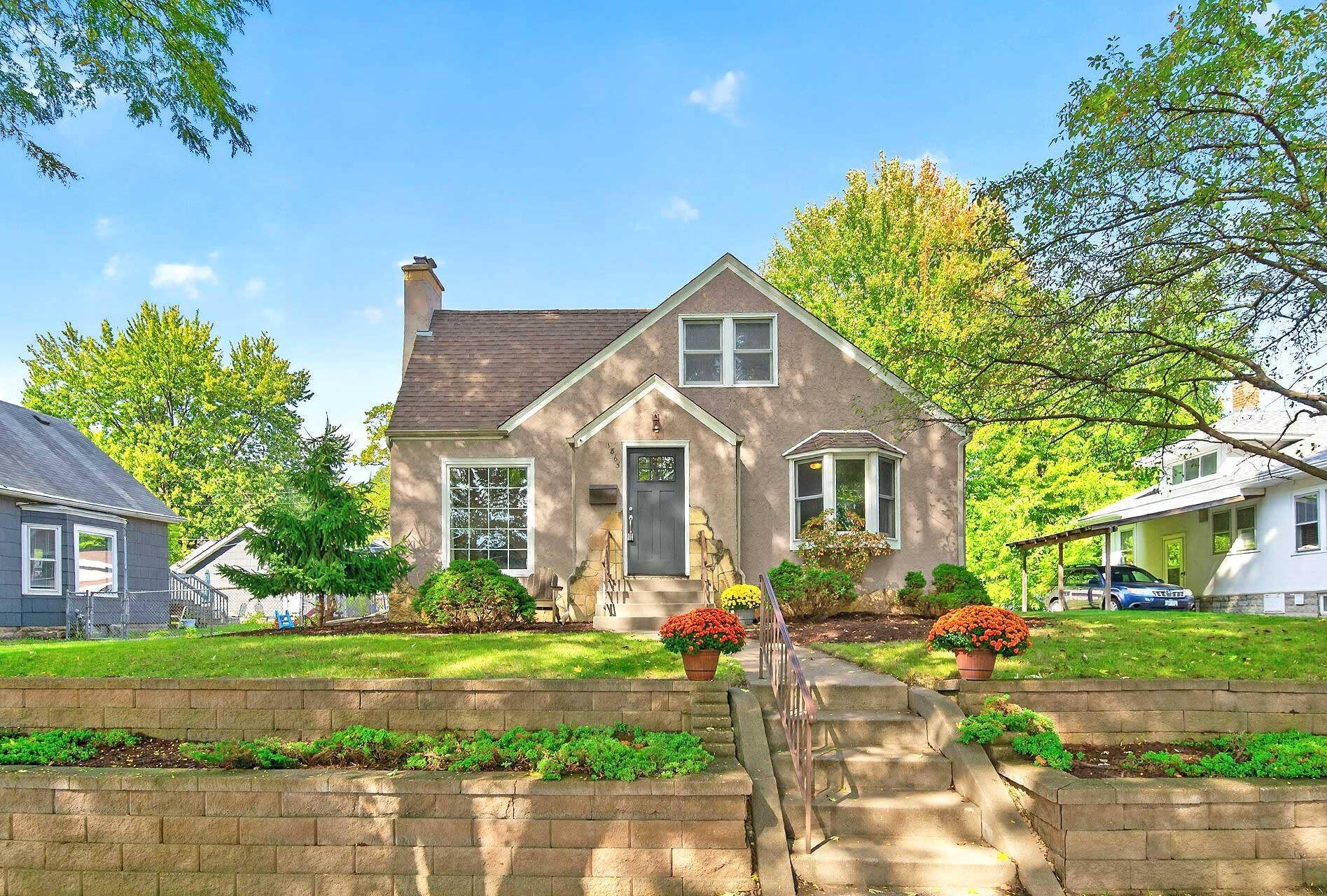 1865 Palace Avenue, 95, Saint Paul, MN 55105 01_1865_Palace1_mlsfront1.jpg