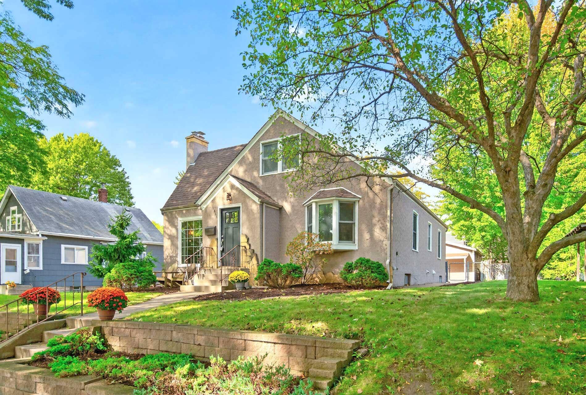 1865 Palace Avenue, 95, Saint Paul, MN 55105 02_1865_Palace2_mlsfront2.jpg