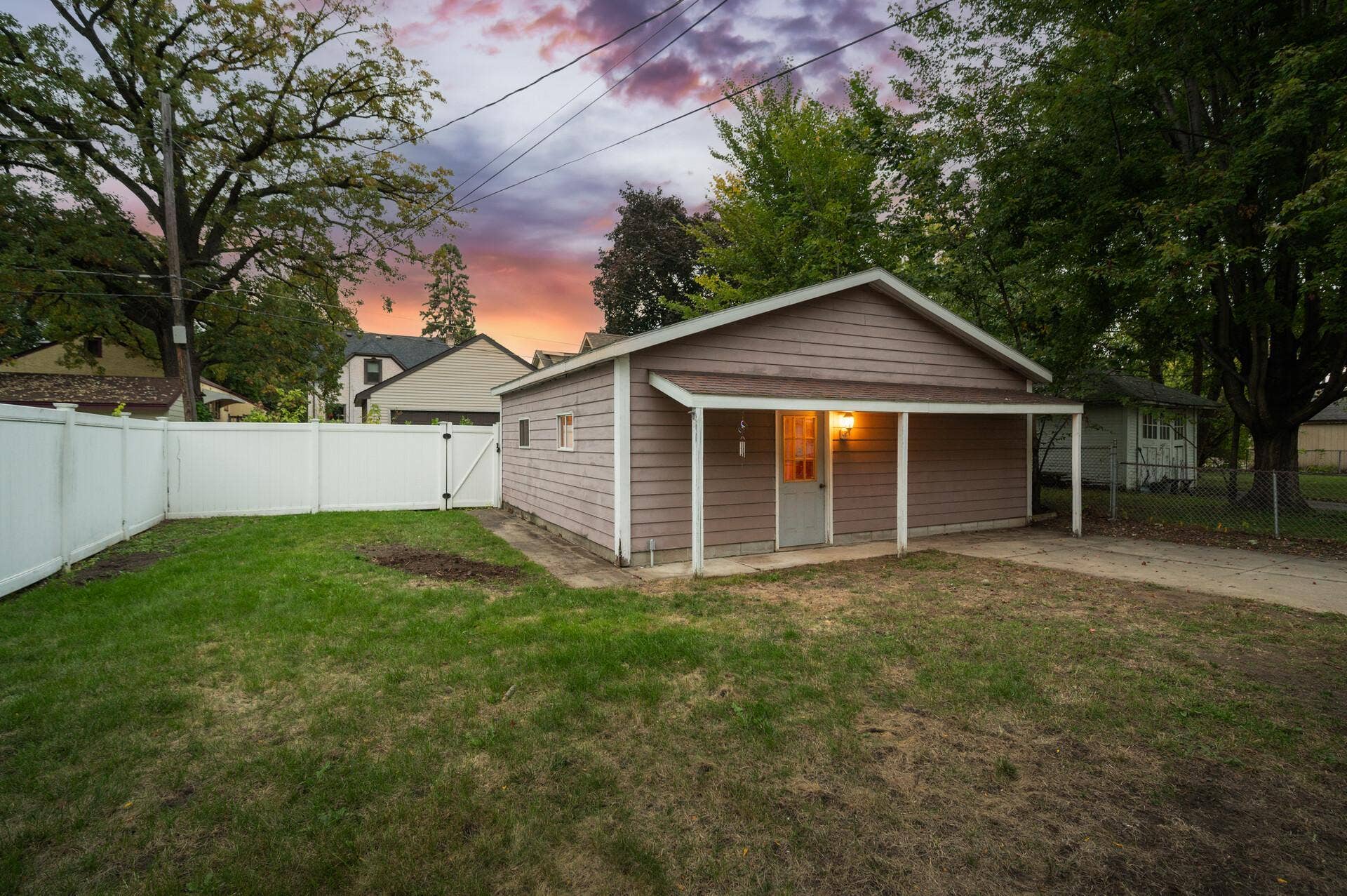 1865 Palace Avenue, 95, Saint Paul, MN 55105 61_Palace_rt12_mls.jpg