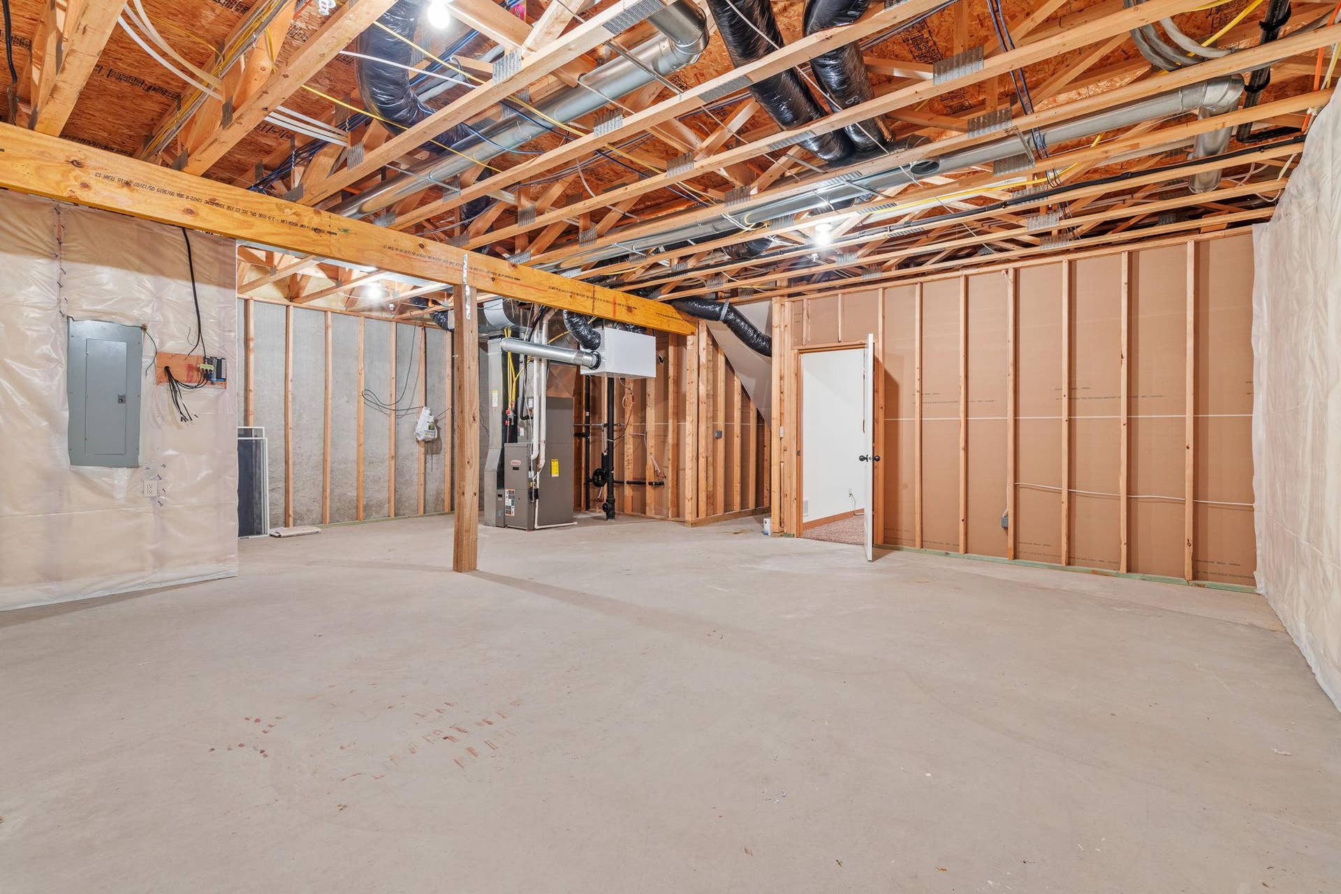 5845 Oakgreen Court N, Stillwater, MN 55082 30-web-or-mls-5845 Oakgreen Court North Stillwater-2.jpg