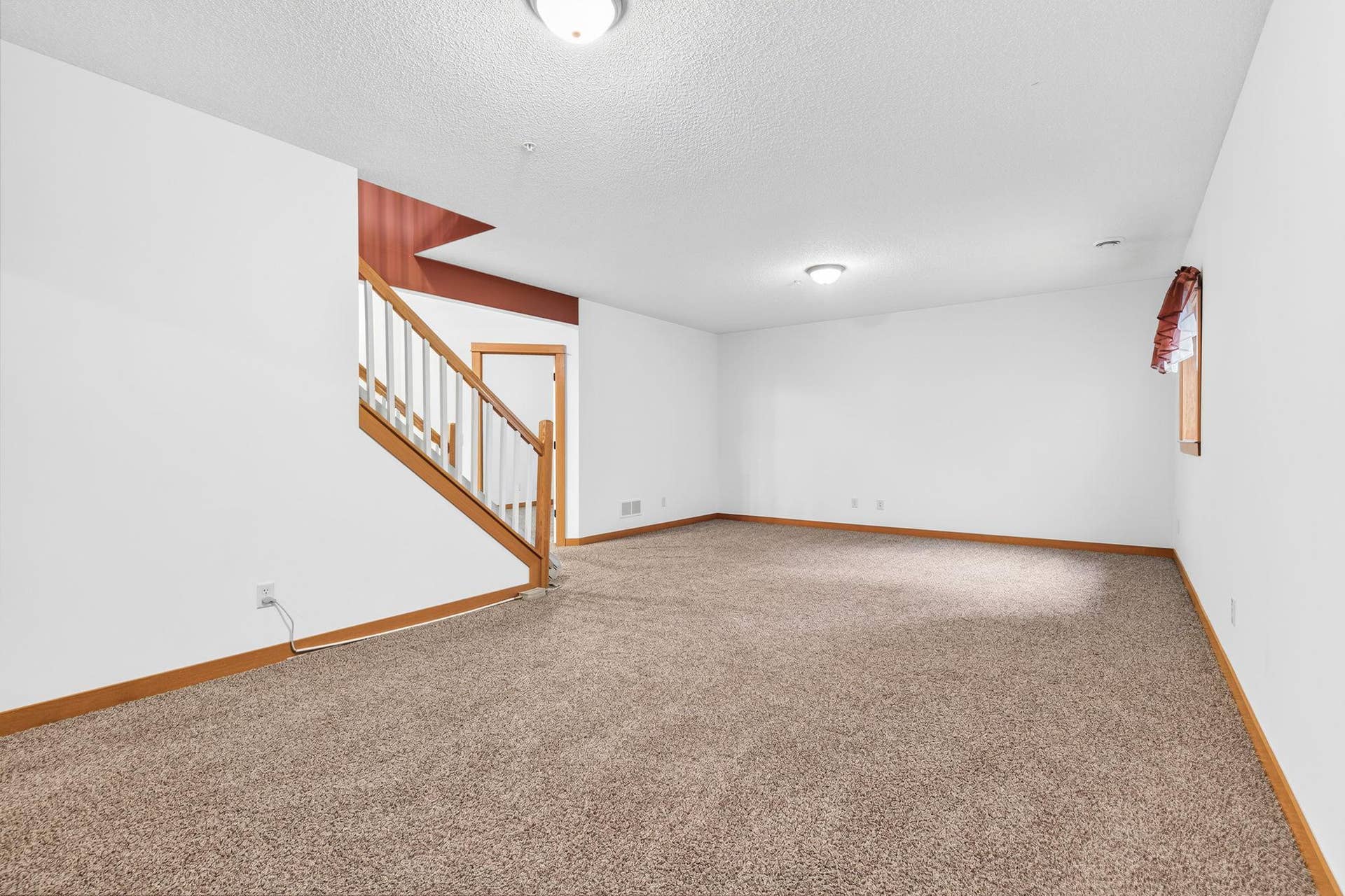 5845 Oakgreen Court N, Stillwater, MN 55082 26-web-or-mls-5845 Oakgreen Court North Stillwater-25.jpg
