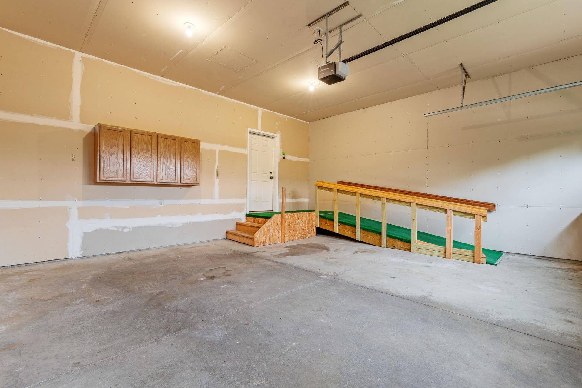 5845 Oakgreen Court N, Stillwater, MN 55082 31-web-or-mls-5845 Oakgreen Court North Stillwater-1.jpg