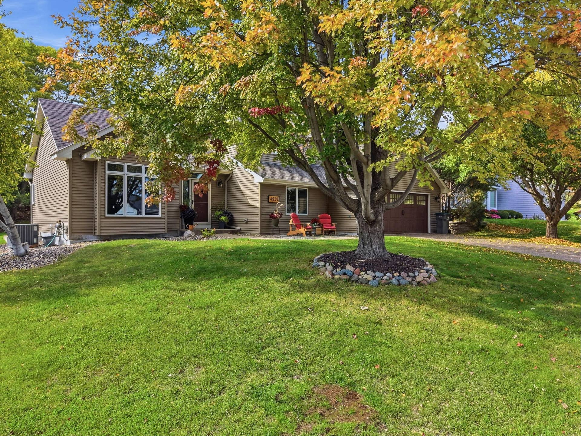 4235 Wedgewood Lane N, Plymouth, MN 55442