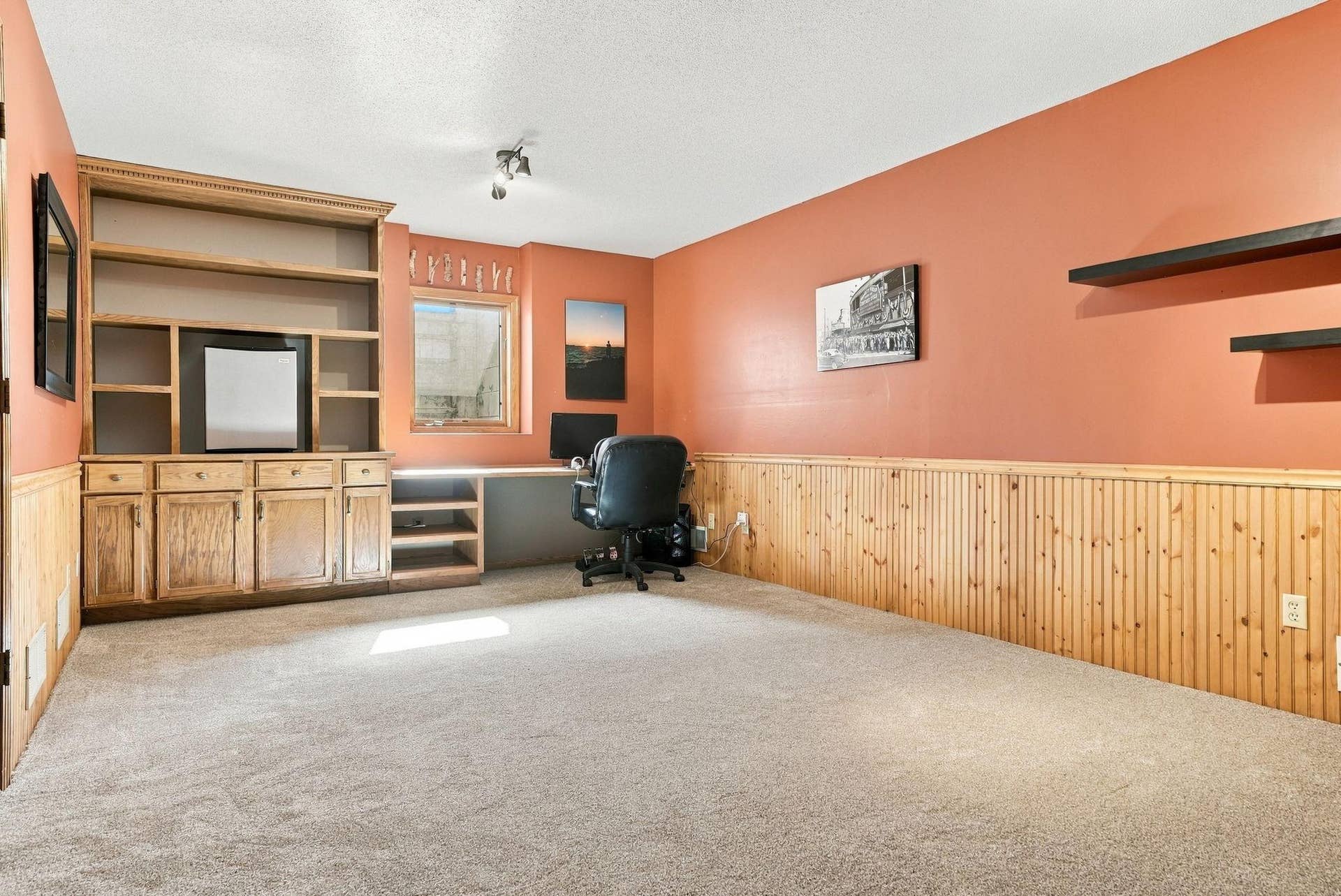 4235 Wedgewood Lane N, Plymouth, MN 55442