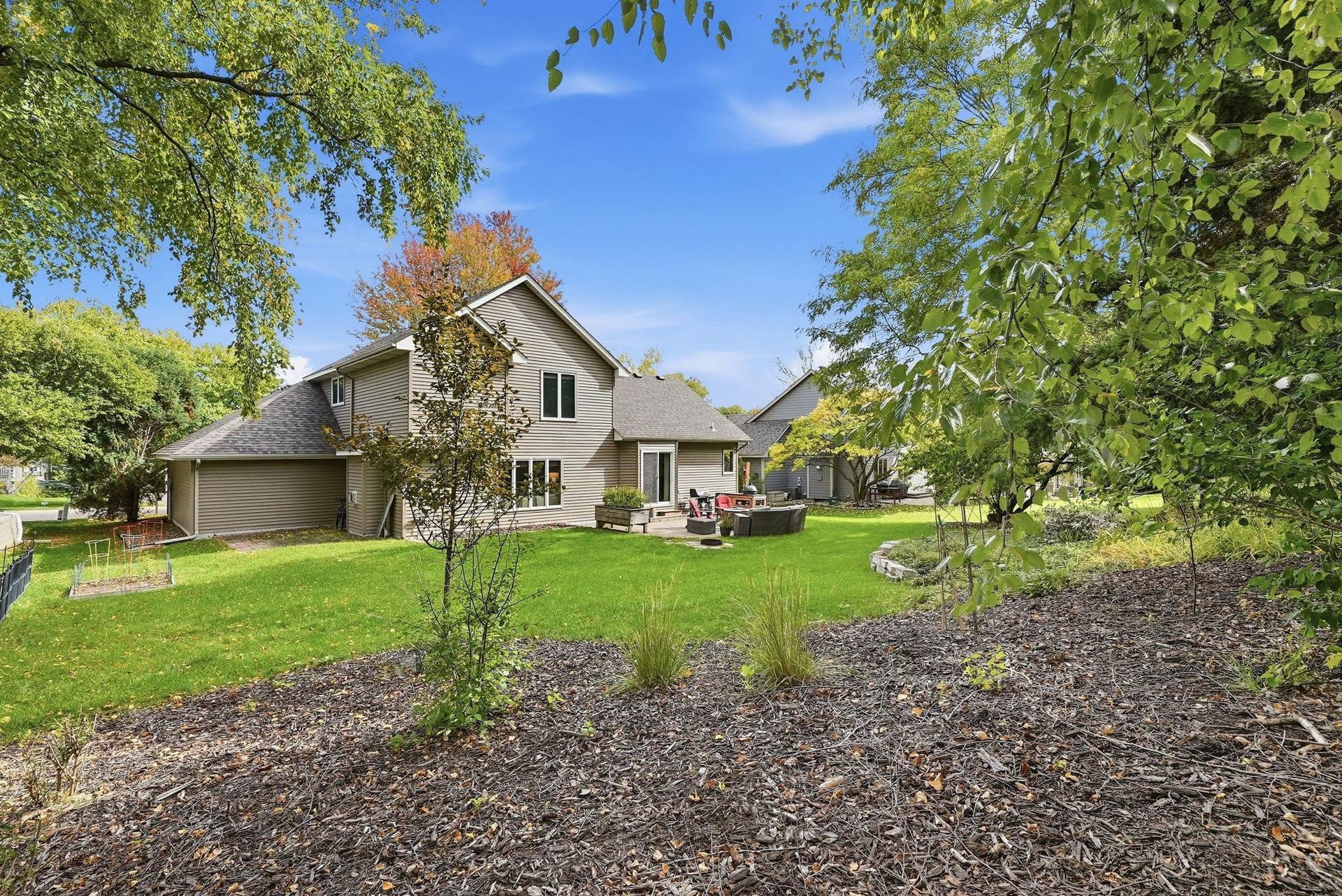 4235 Wedgewood Lane N, Plymouth, MN 55442