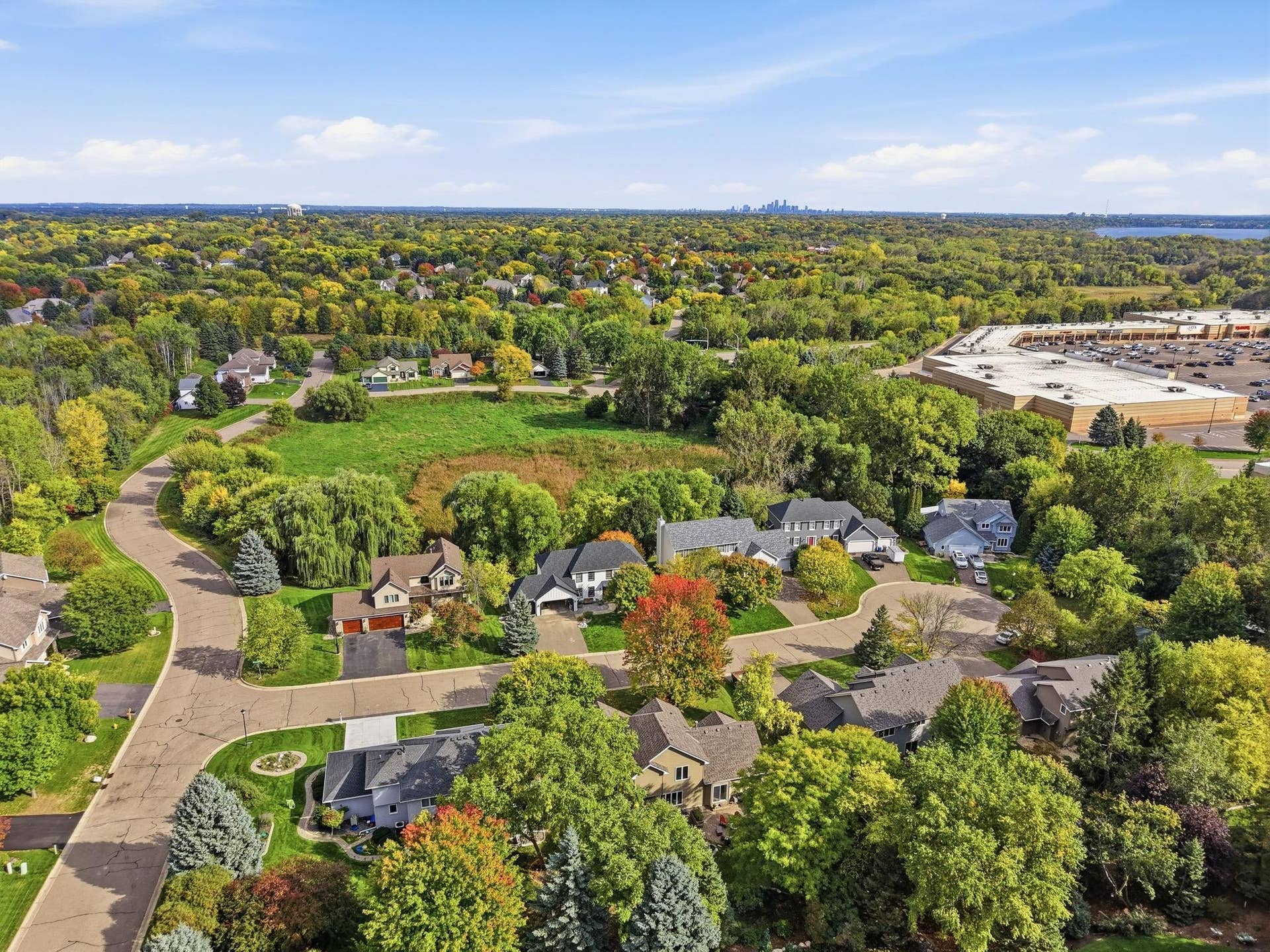 4235 Wedgewood Lane N, Plymouth, MN 55442