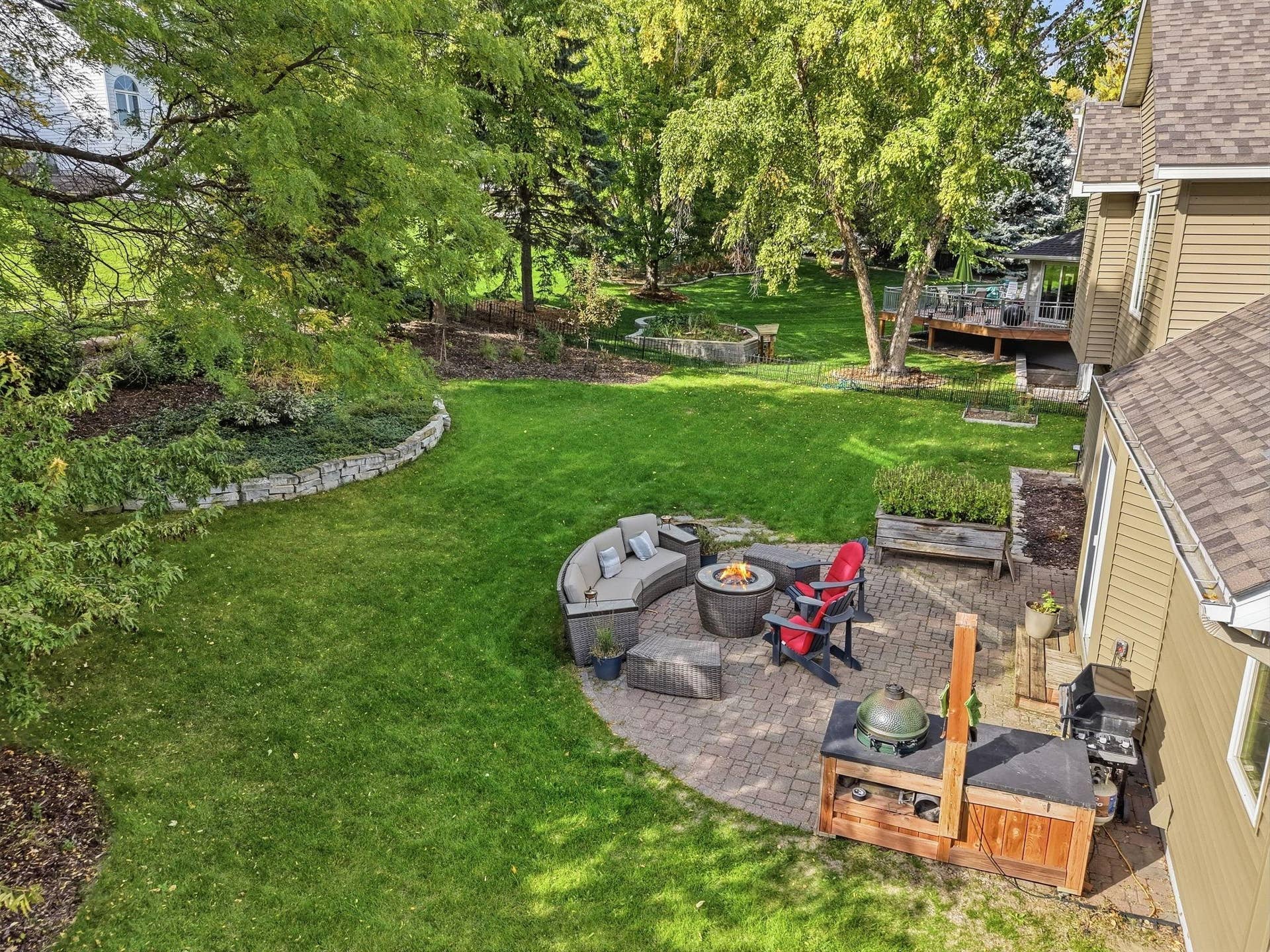 4235 Wedgewood Lane N, Plymouth, MN 55442