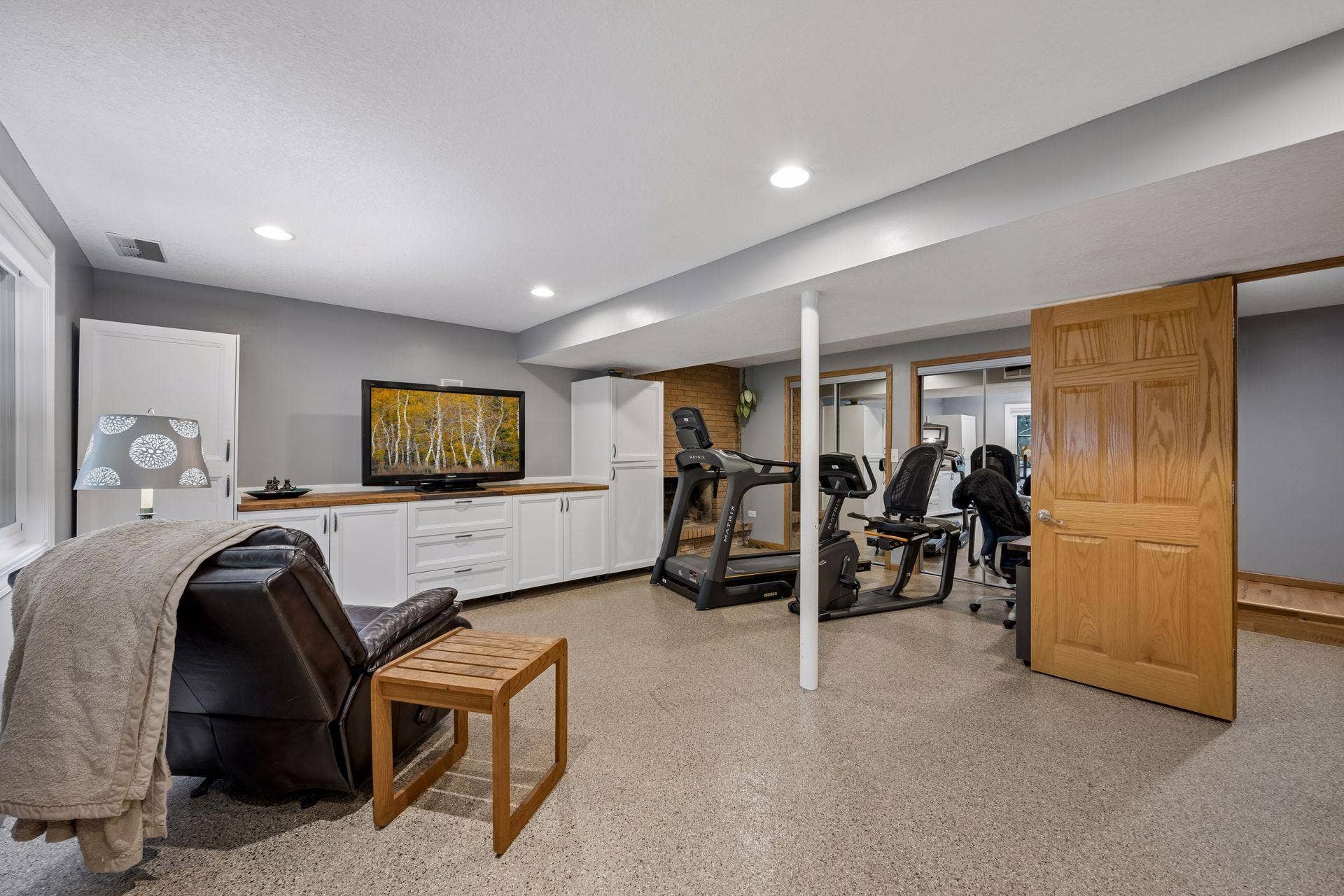 7611 Kiowa Avenue, Chanhassen, MN 55317 7611 Kiowa Avenue, Chanhassen, MN 55317