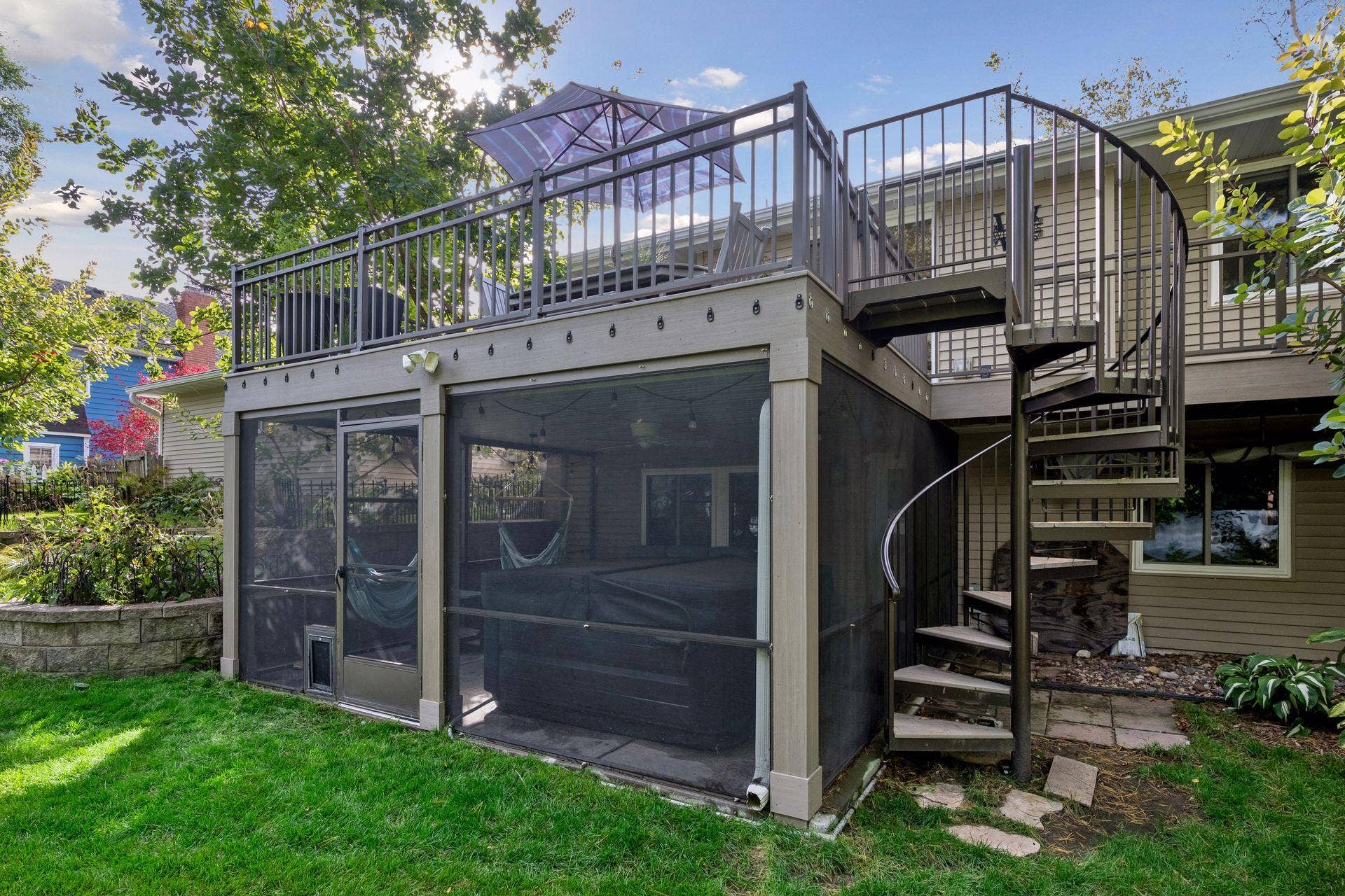 7611 Kiowa Avenue, Chanhassen, MN 55317 7611 Kiowa Avenue, Chanhassen, MN 55317