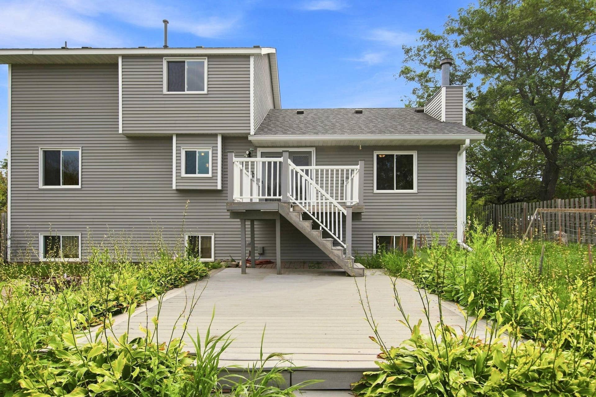 2610 Hydram Avenue N, Oakdale, MN 55128 2610 Hydram Avenue N, Oakdale, MN 55128