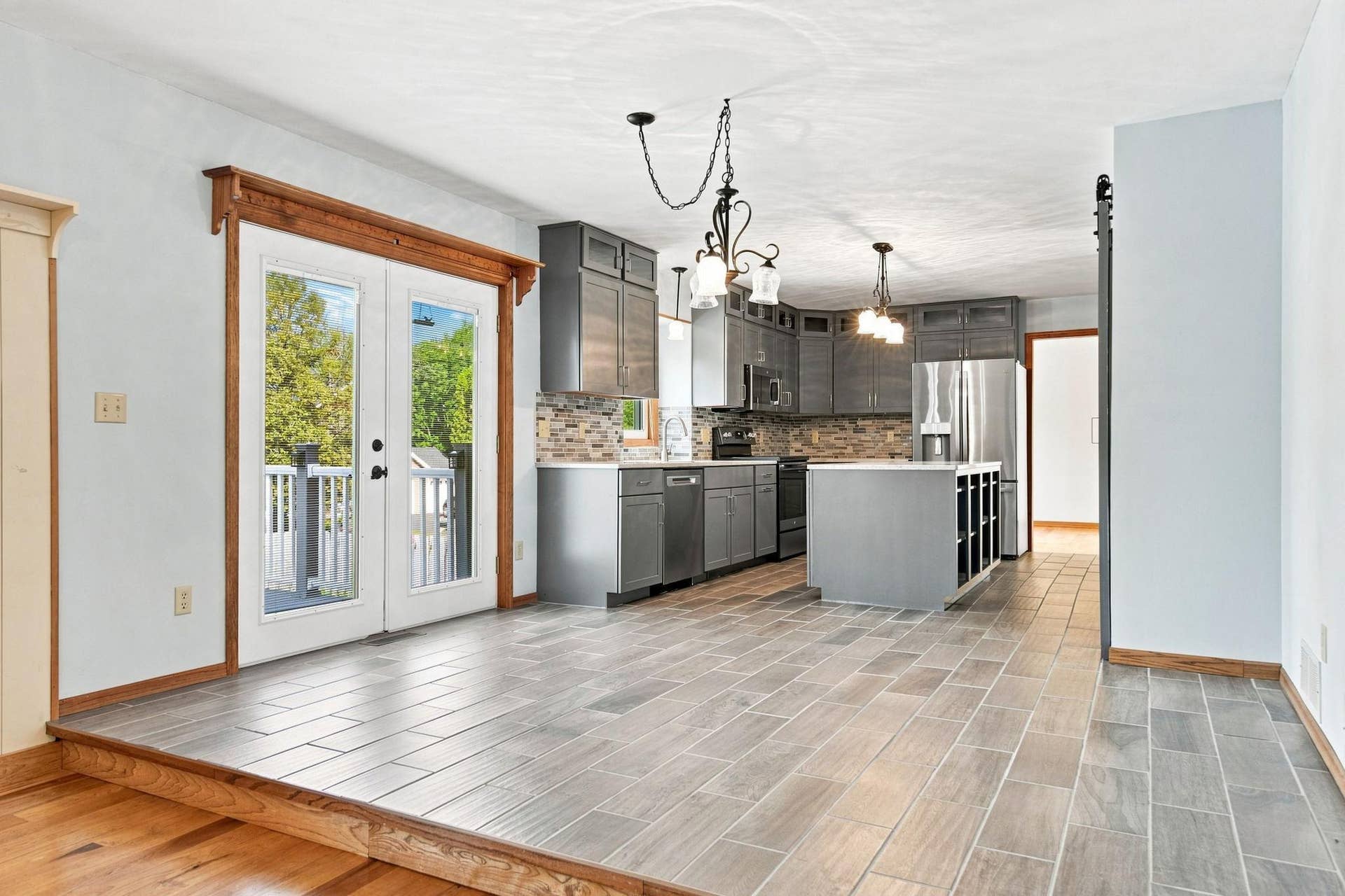 2610 Hydram Avenue N, Oakdale, MN 55128 2610 Hydram Avenue N, Oakdale, MN 55128