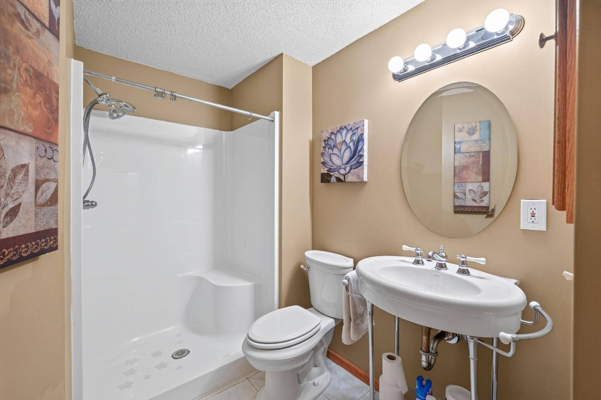 6193 Courtly Road, #E, Woodbury, MN 55125 36_6193_Courtly_Rd_E36_mls.jpg