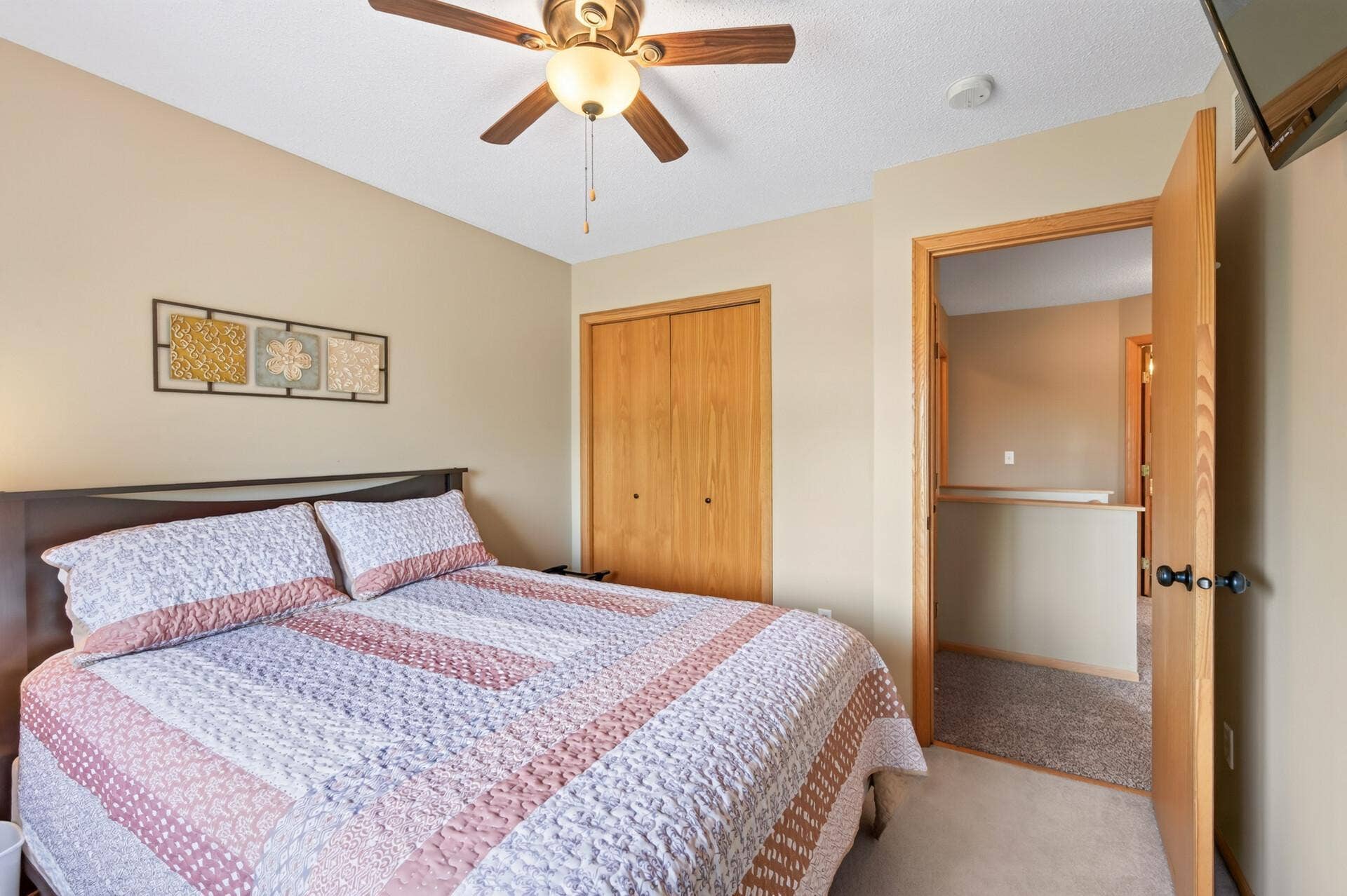 6193 Courtly Road, #E, Woodbury, MN 55125 26_6193_Courtly_Rd_E26_mls.jpg