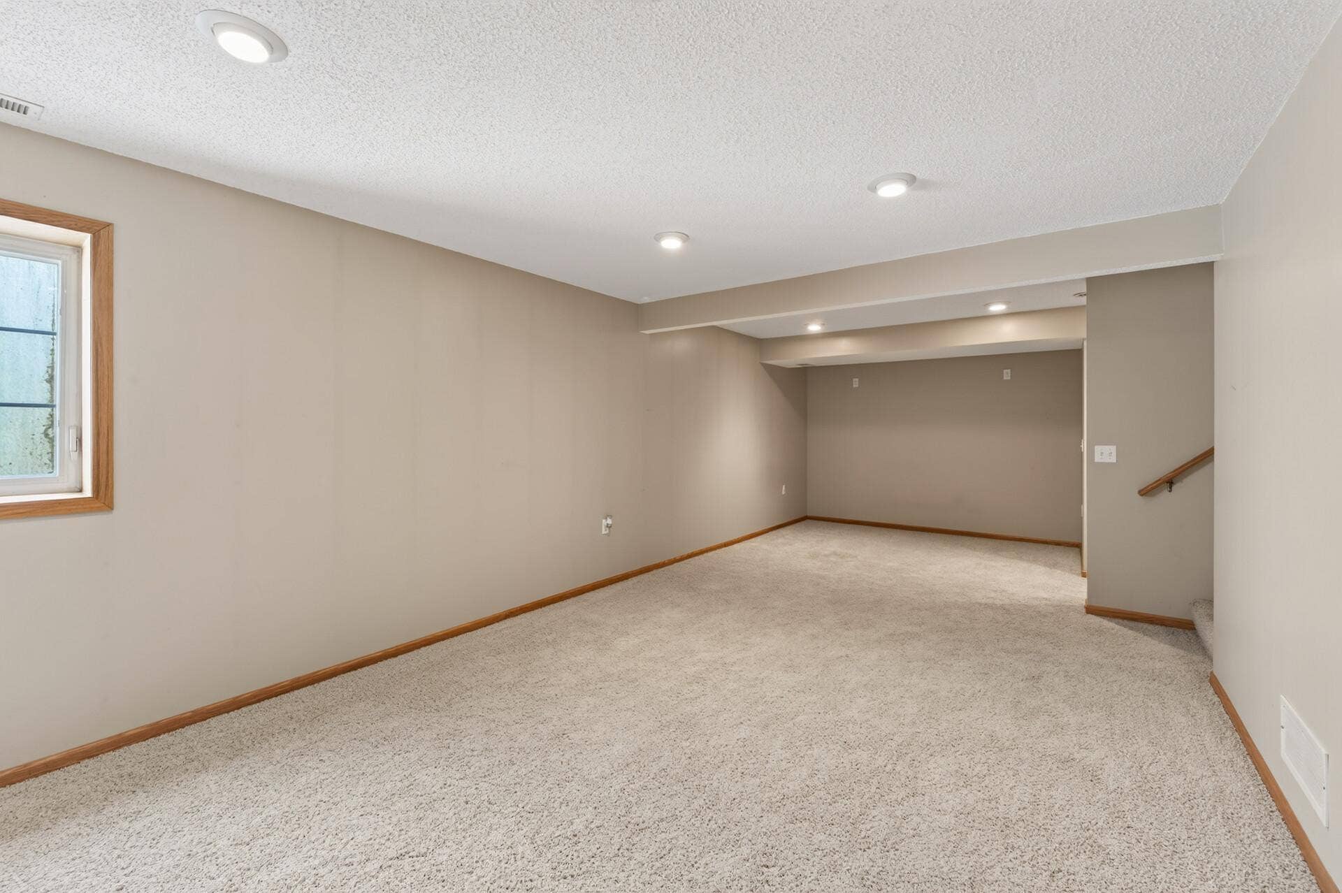 6193 Courtly Road, #E, Woodbury, MN 55125 35_6193_Courtly_Rd_E35_mls.jpg
