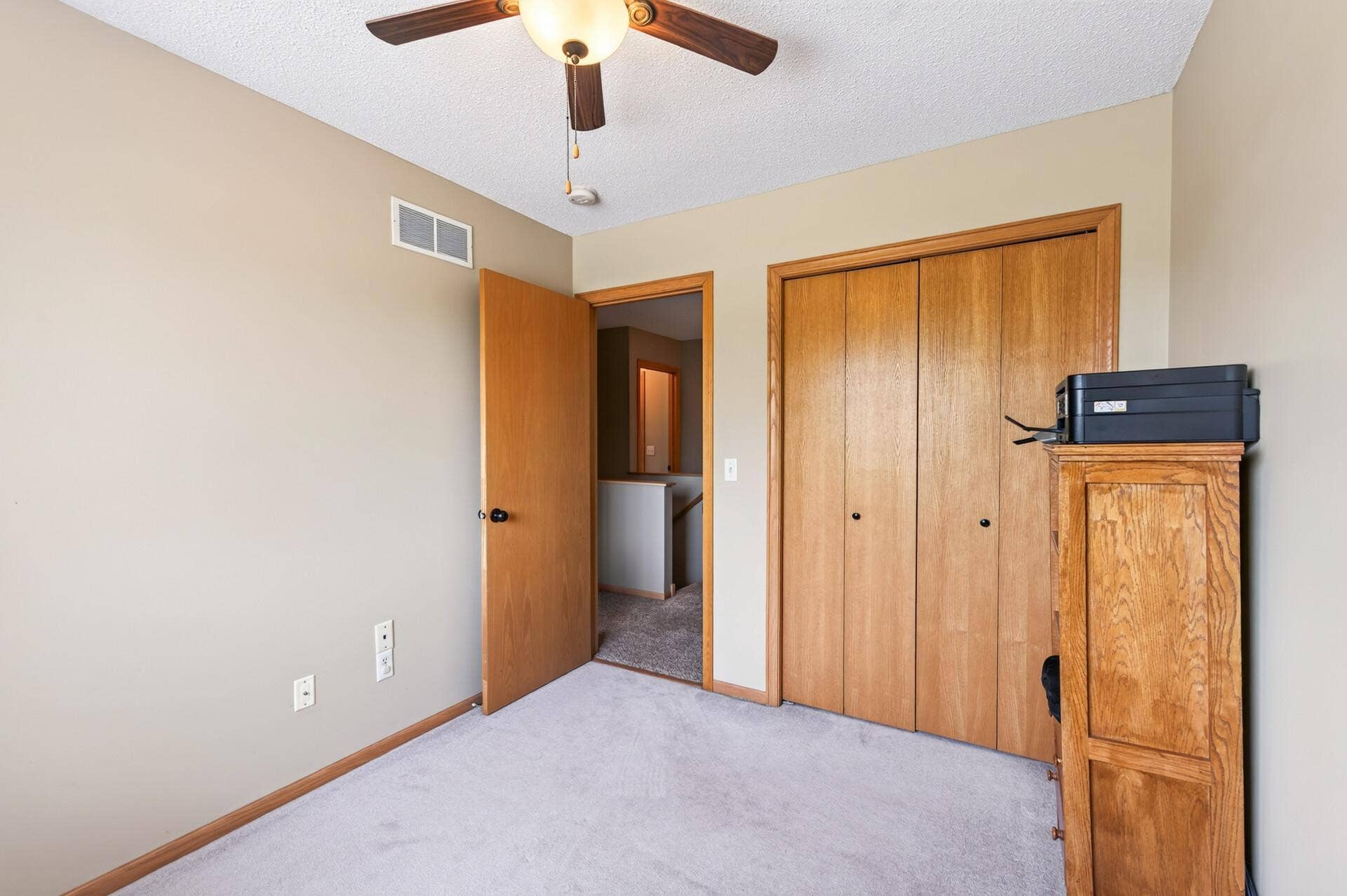 6193 Courtly Road, #E, Woodbury, MN 55125 28_6193_Courtly_Rd_E28_mls.jpg
