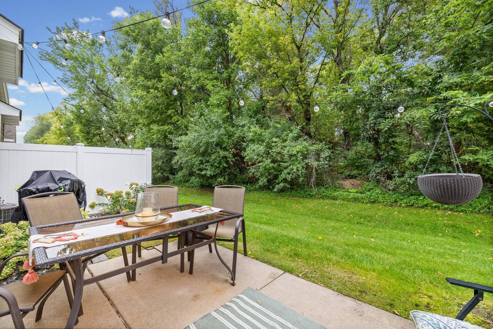 9220 Merrimac Lane N, Maple Grove, MN 55311 9220 Merrimac Lane N, Maple Grove, MN 55311
