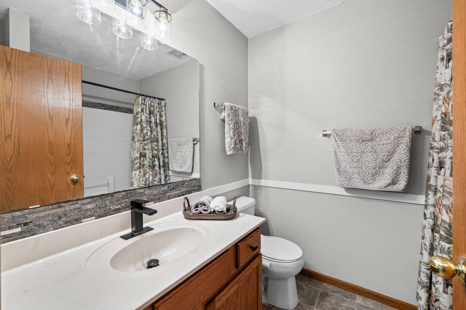 9220 Merrimac Lane N, Maple Grove, MN 55311 9220 Merrimac Lane N, Maple Grove, MN 55311