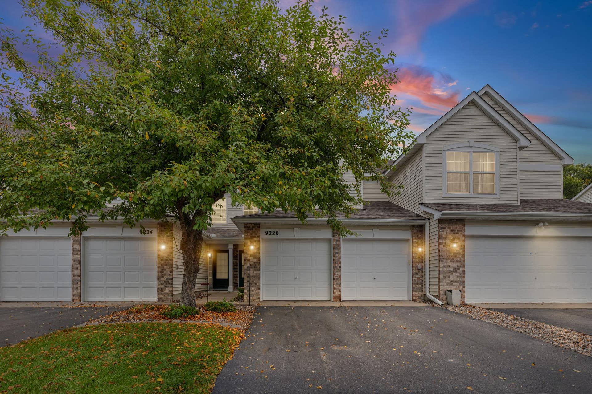 9220 Merrimac Lane N, Maple Grove, MN 55311 9220 Merrimac Lane N, Maple Grove, MN 55311