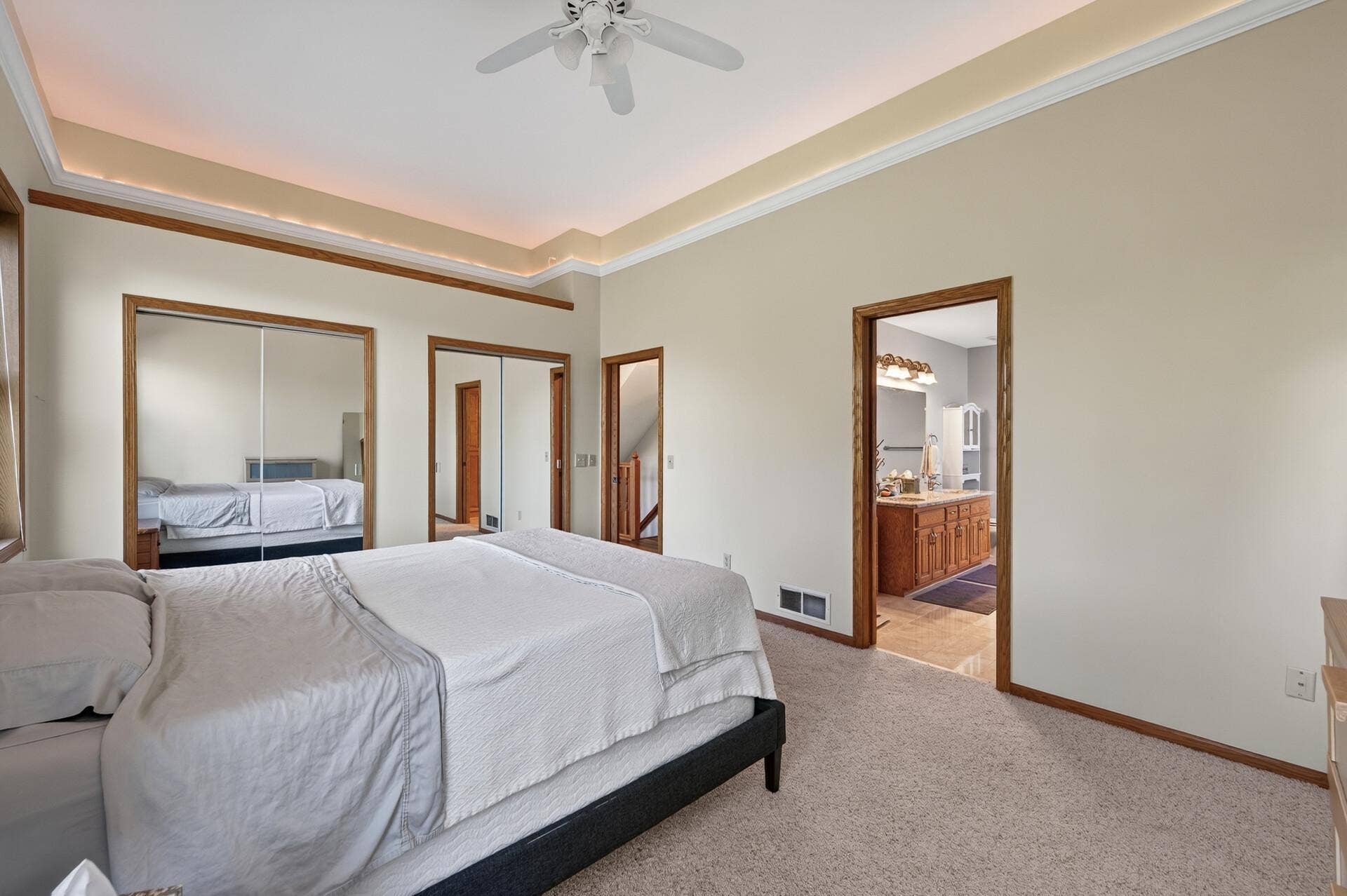3569 Gershwin Avenue N, Oakdale, MN 55128