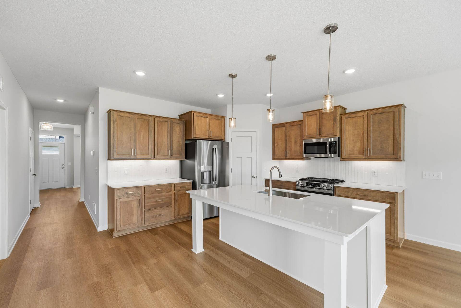 6321 158th Street N, Hugo, MN 55038 6321 158th Street N, Hugo, MN 55038