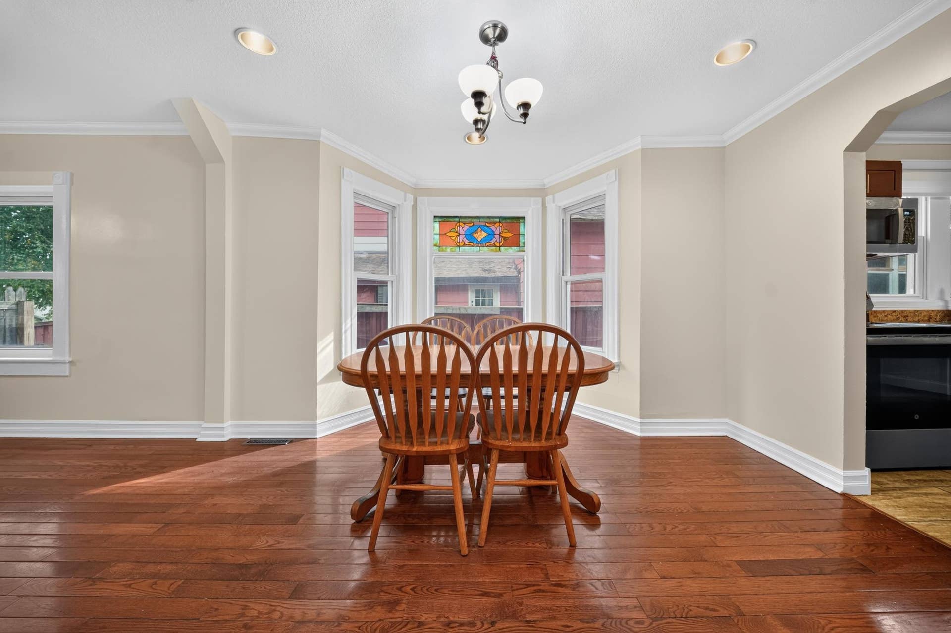 3947 Dupont Avenue N, 81, Minneapolis, MN 55412 DSC01089.jpg