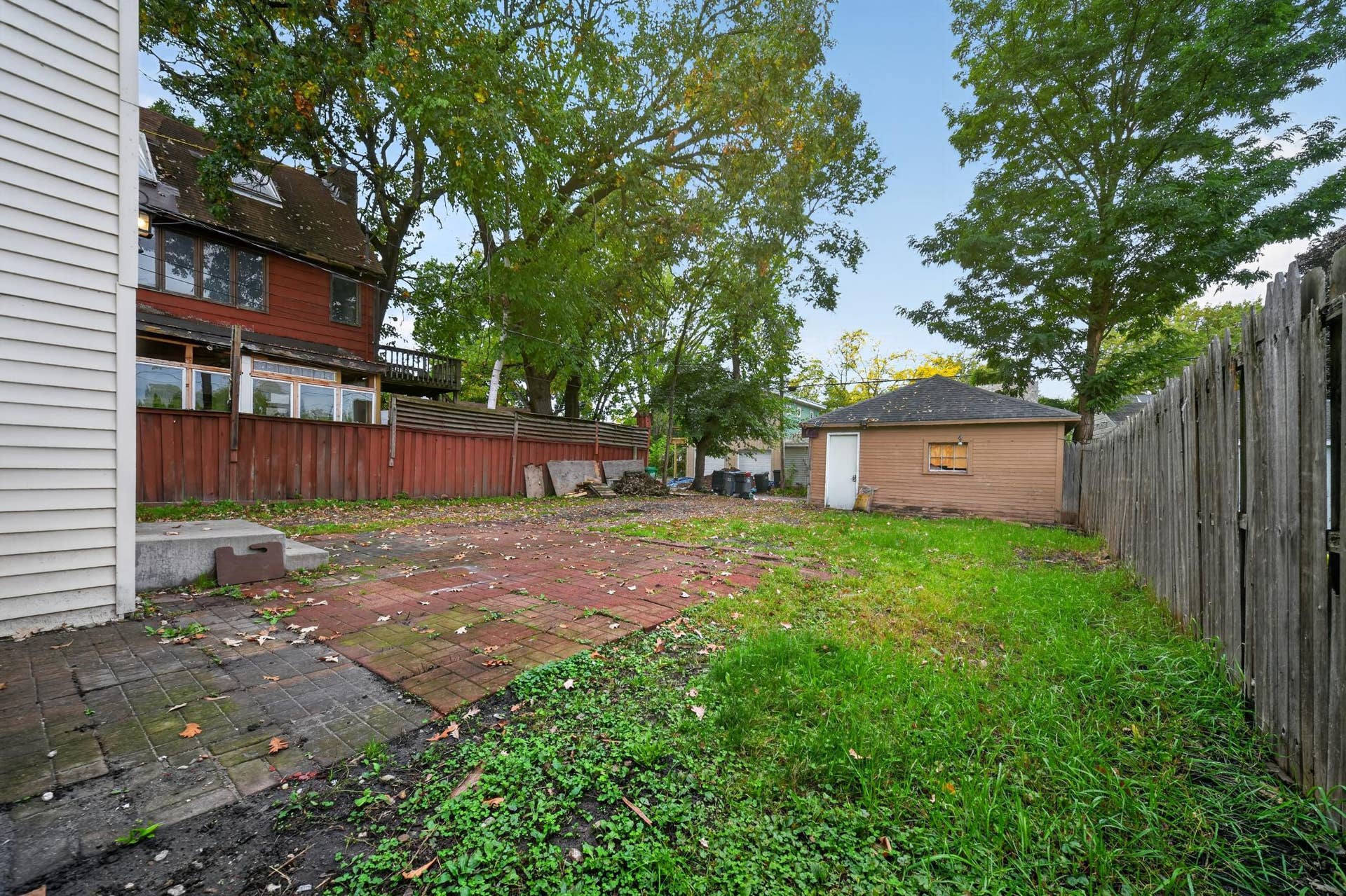 3947 Dupont Avenue N, 81, Minneapolis, MN 55412 DSC01131.jpg